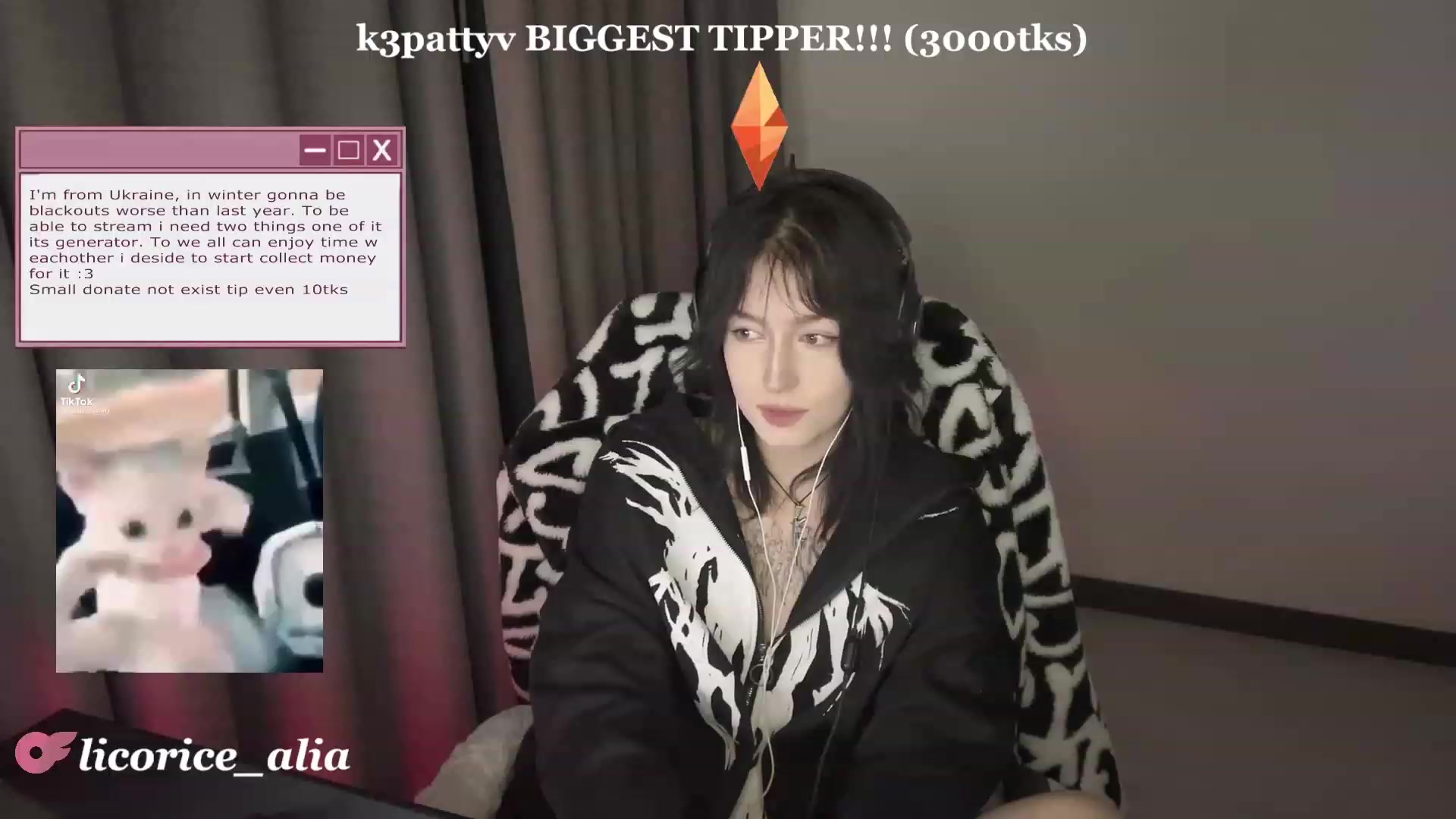 Gallery image thumbnail from Licorice_Alia's myfreecams stream on, 10/16/2023, 02:01 image 9 of 20