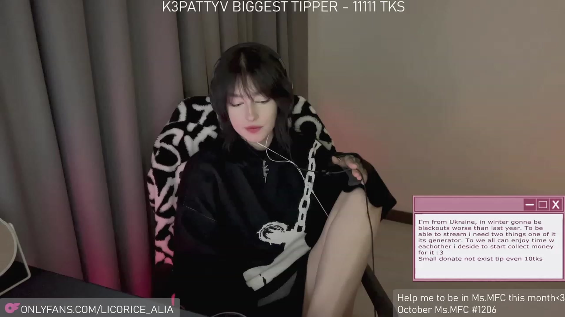 Gallery image thumbnail from Licorice_Alia's myfreecams stream on, 11/04/2023, 24:25 image 16 of 20