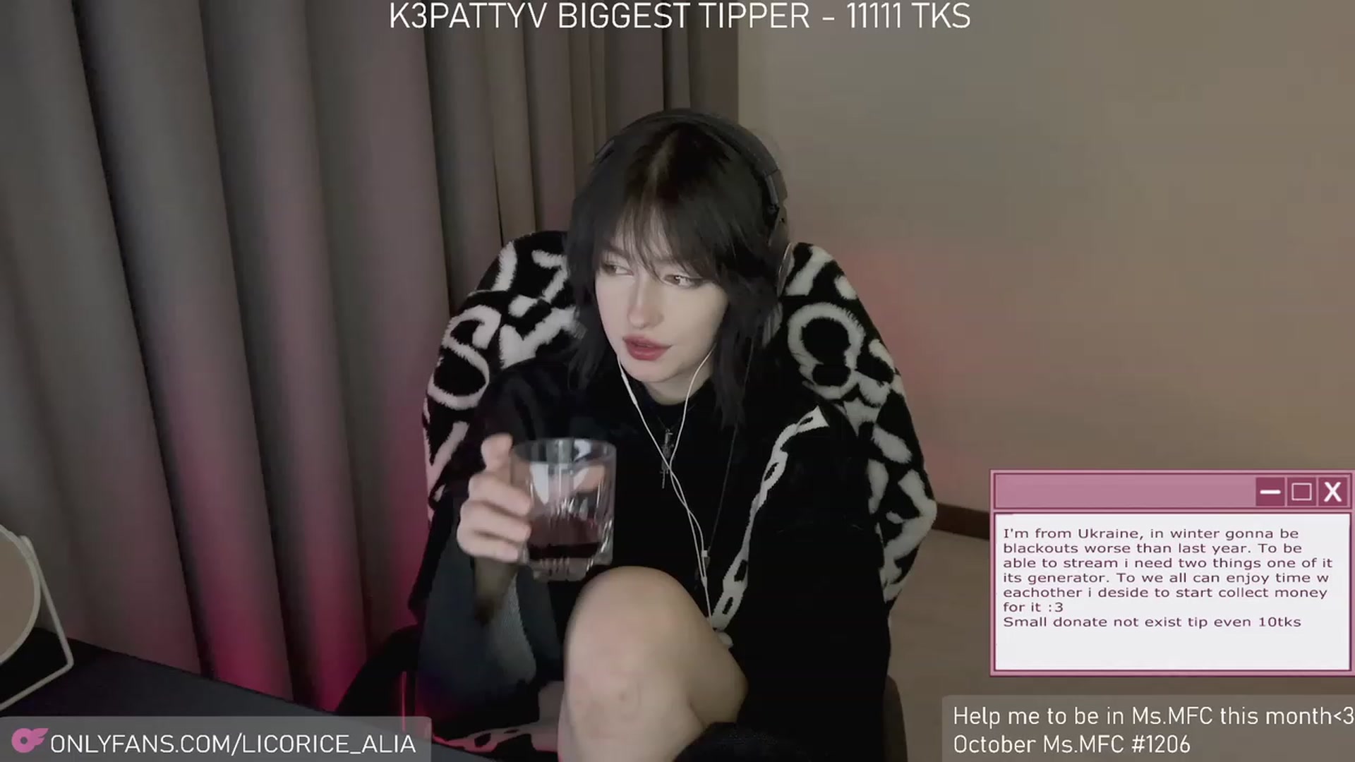 Gallery image thumbnail from Licorice_Alia's myfreecams stream on, 11/04/2023, 24:25 image 15 of 20