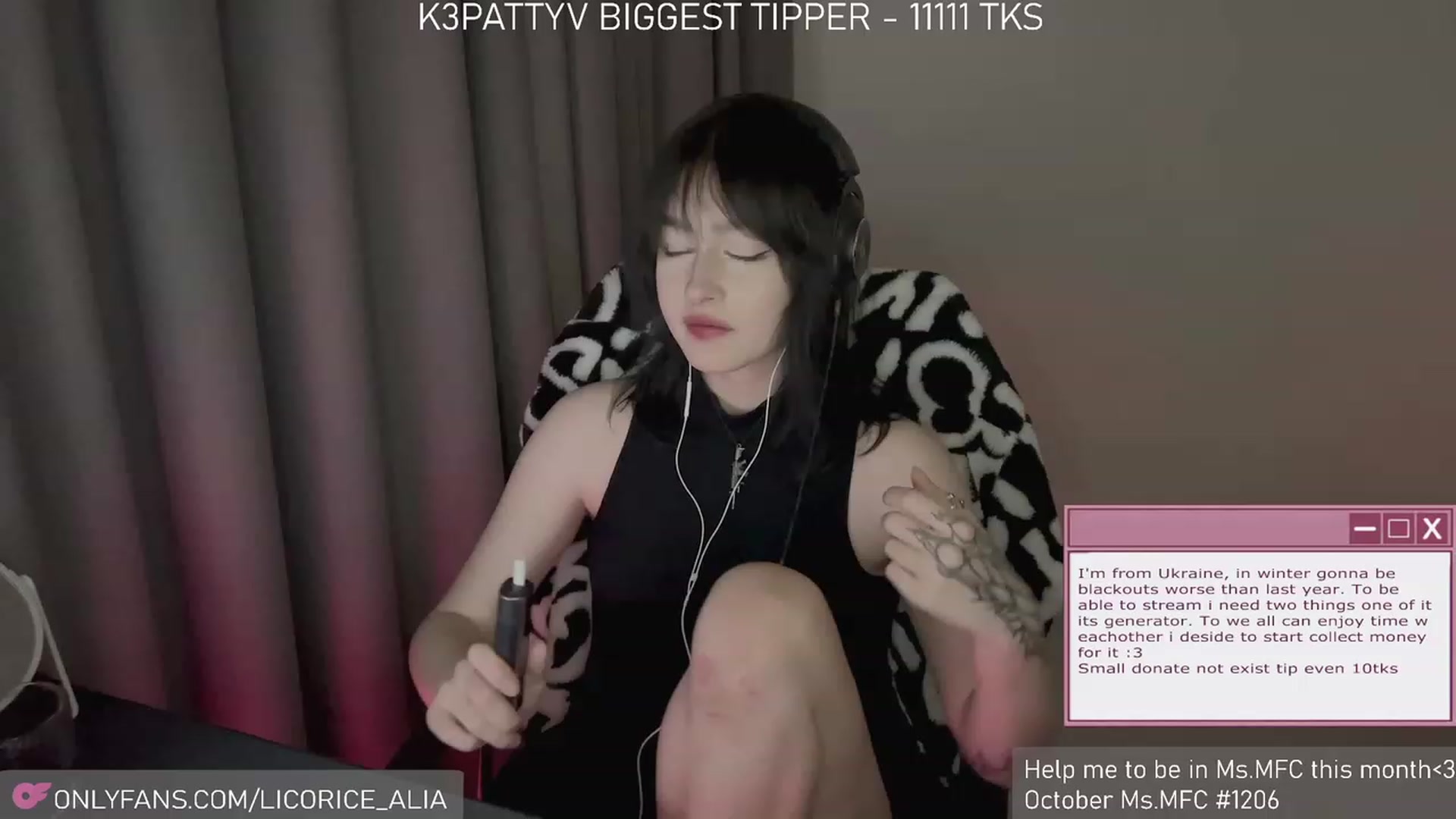Gallery image thumbnail from Licorice_Alia's myfreecams stream on, 11/04/2023, 01:36 image 16 of 20