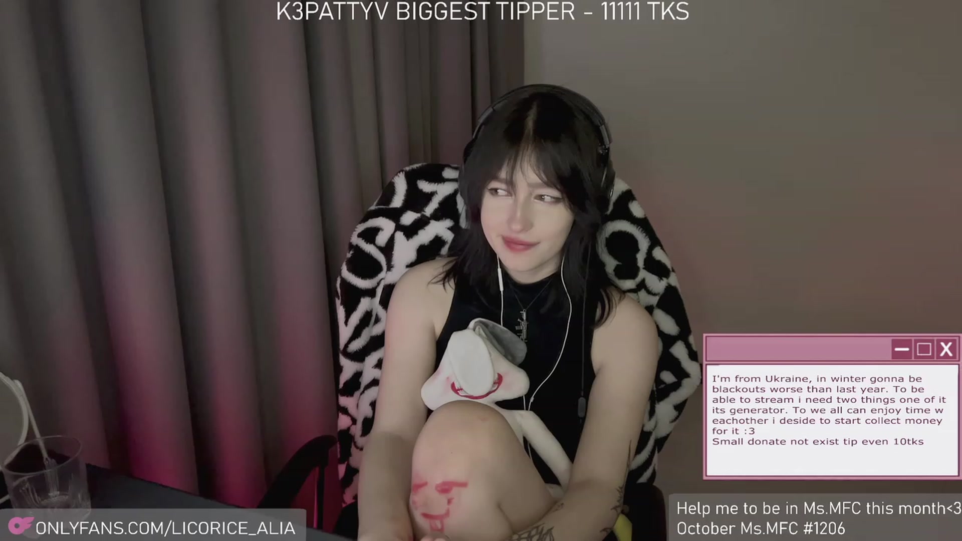 Gallery image thumbnail from Licorice_Alia's myfreecams stream on, 11/04/2023, 02:54 image 9 of 20
