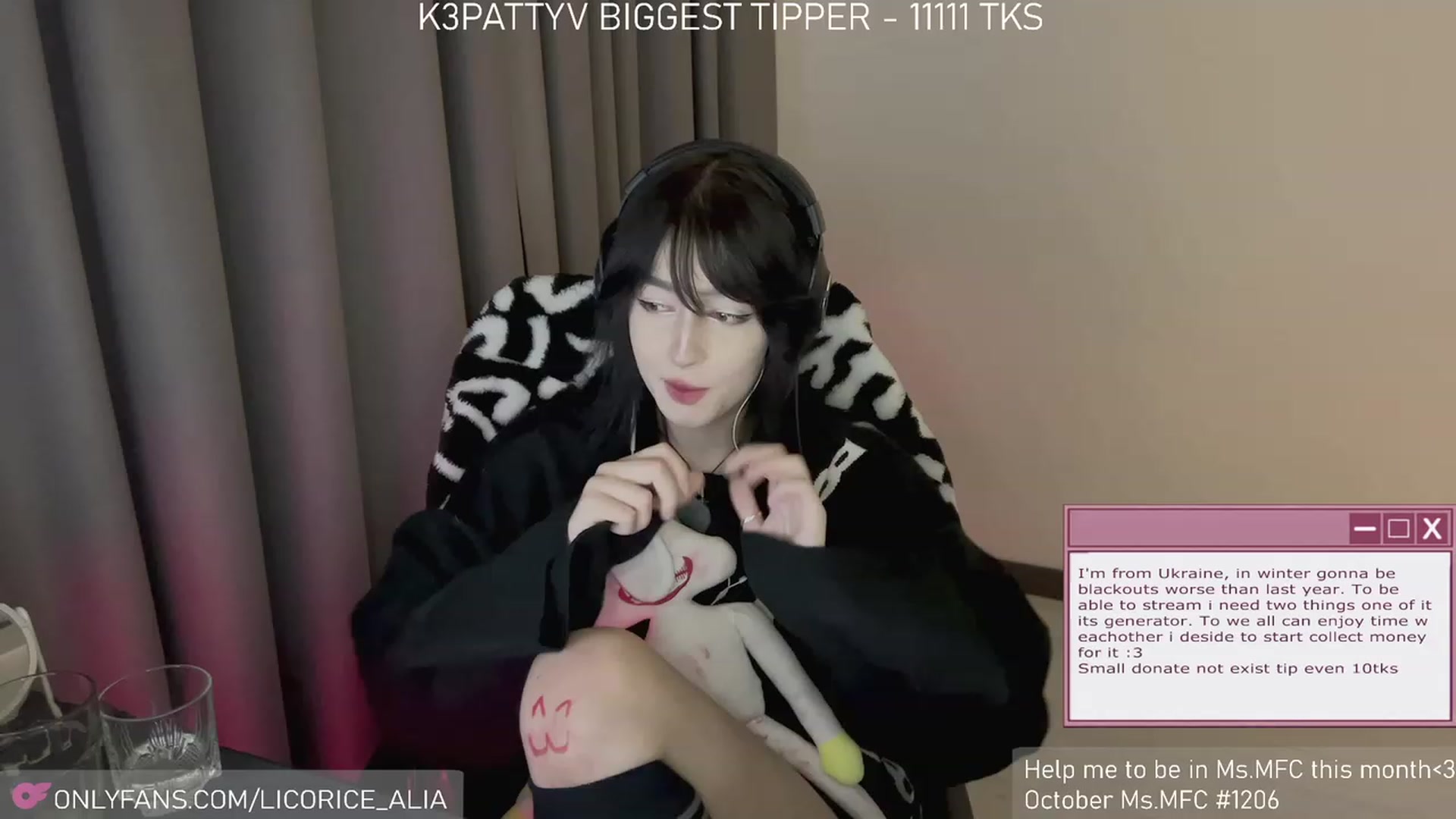 Gallery image thumbnail from Licorice_Alia's myfreecams stream on, 11/06/2023, 03:00 image 4 of 20