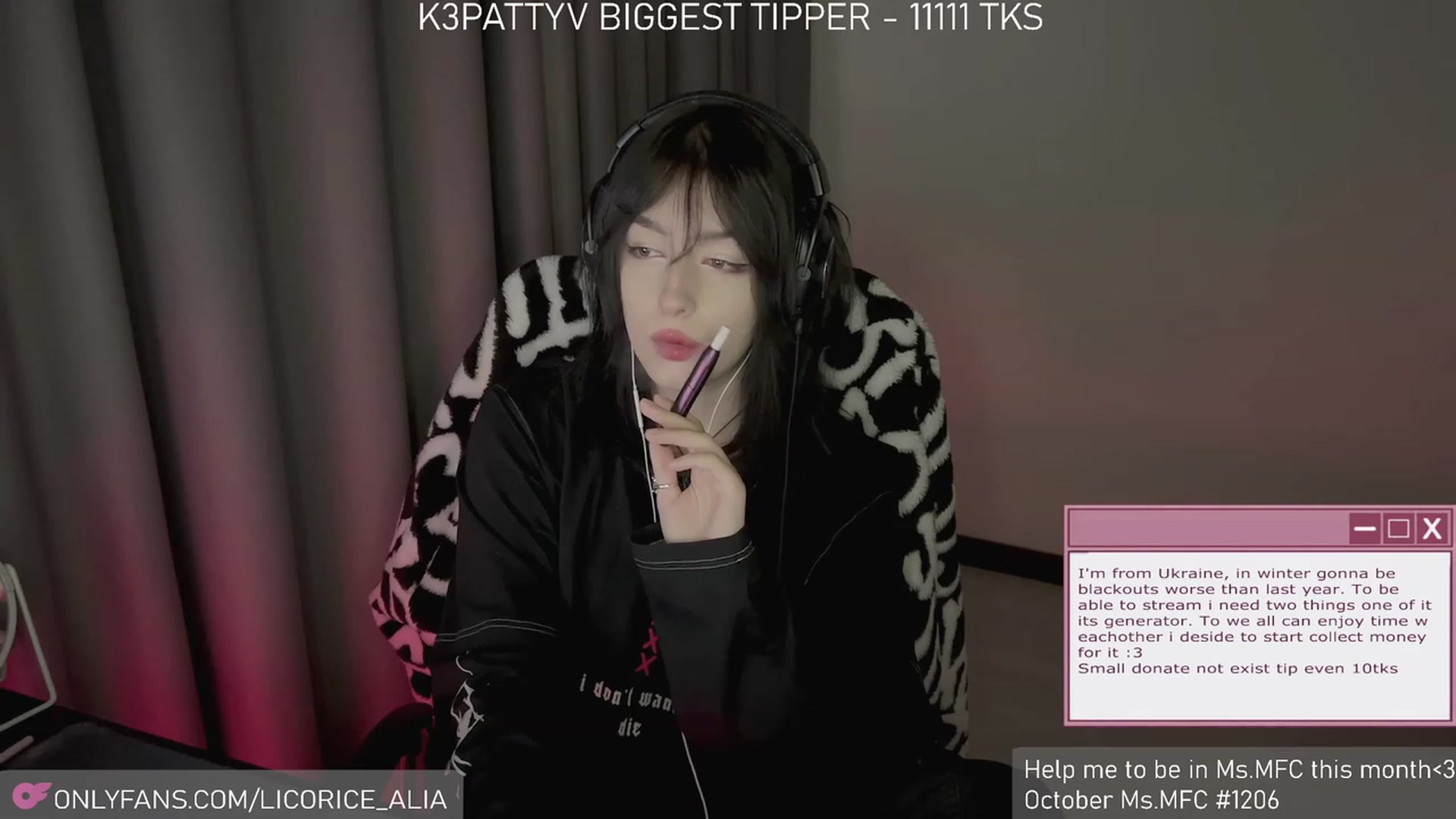 Gallery image thumbnail from Licorice_Alia's myfreecams stream on, 11/25/2023, 01:32 image 14 of 20