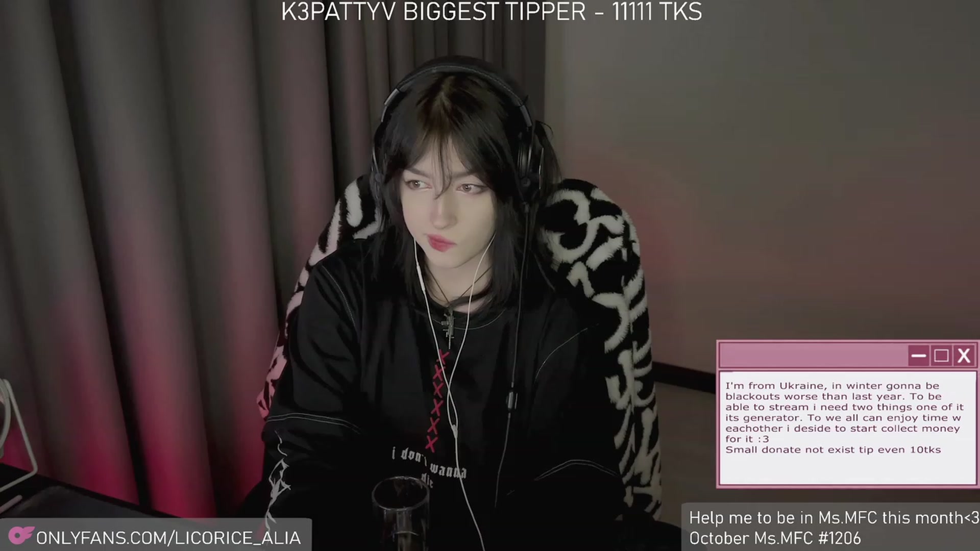 Gallery image thumbnail from Licorice_Alia's myfreecams stream on, 11/25/2023, 01:32 image 2 of 20