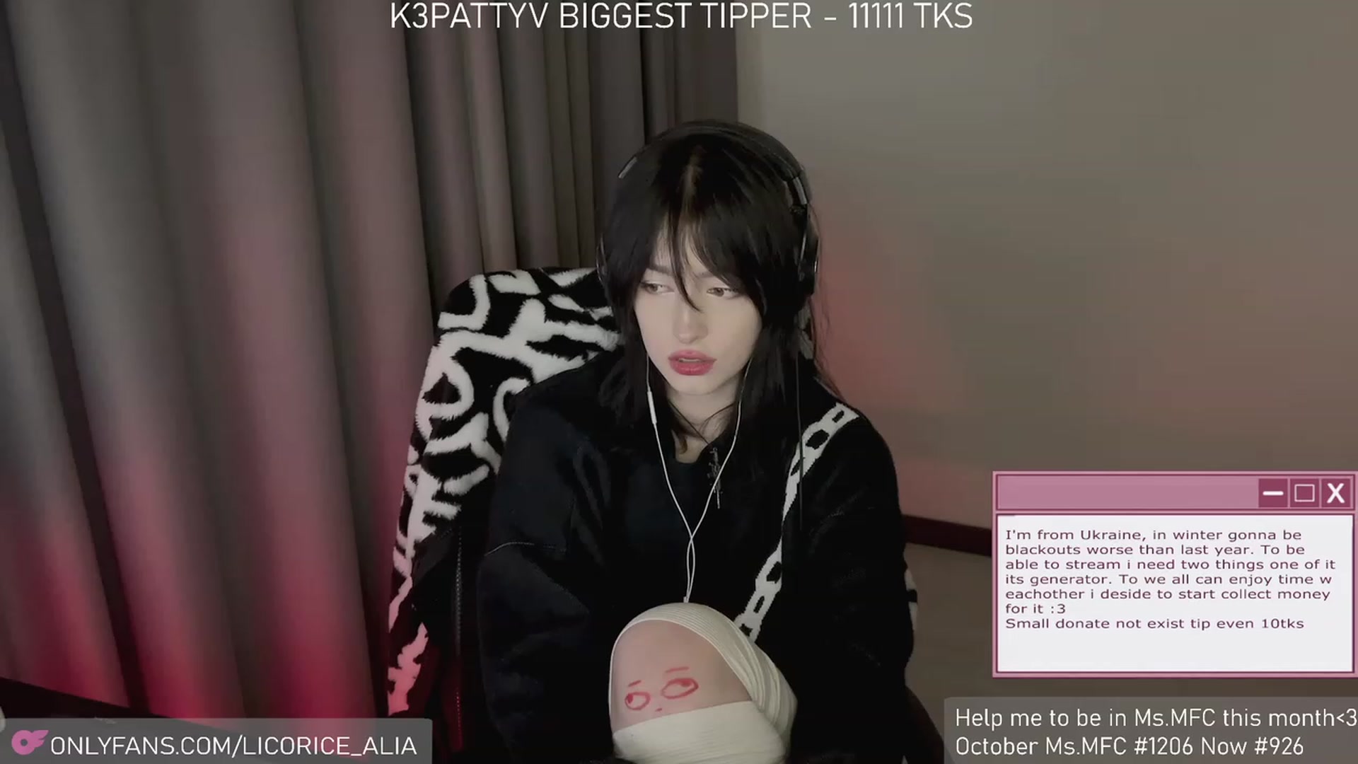 Gallery image thumbnail from Licorice_Alia's myfreecams stream on, 12/01/2023, 02:25 image 13 of 20
