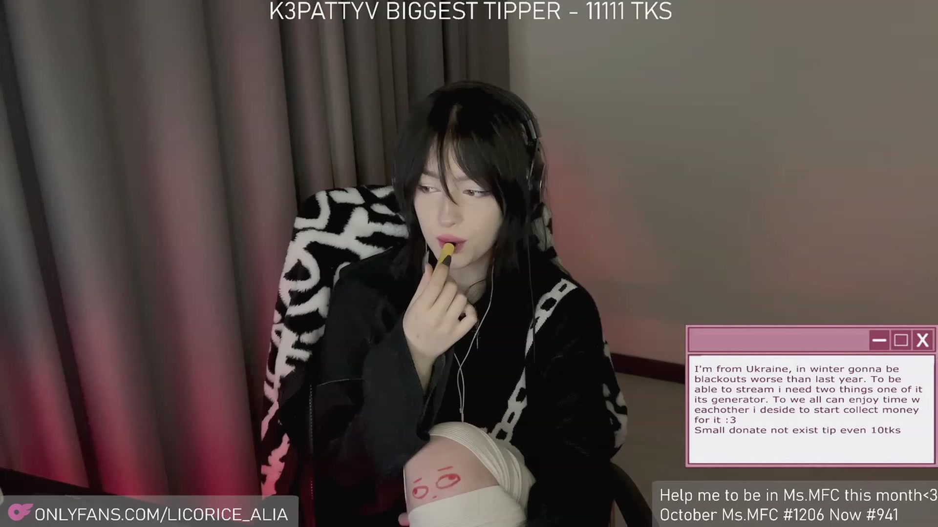 Gallery image thumbnail from Licorice_Alia's myfreecams stream on, 12/01/2023, 02:25 image 2 of 20