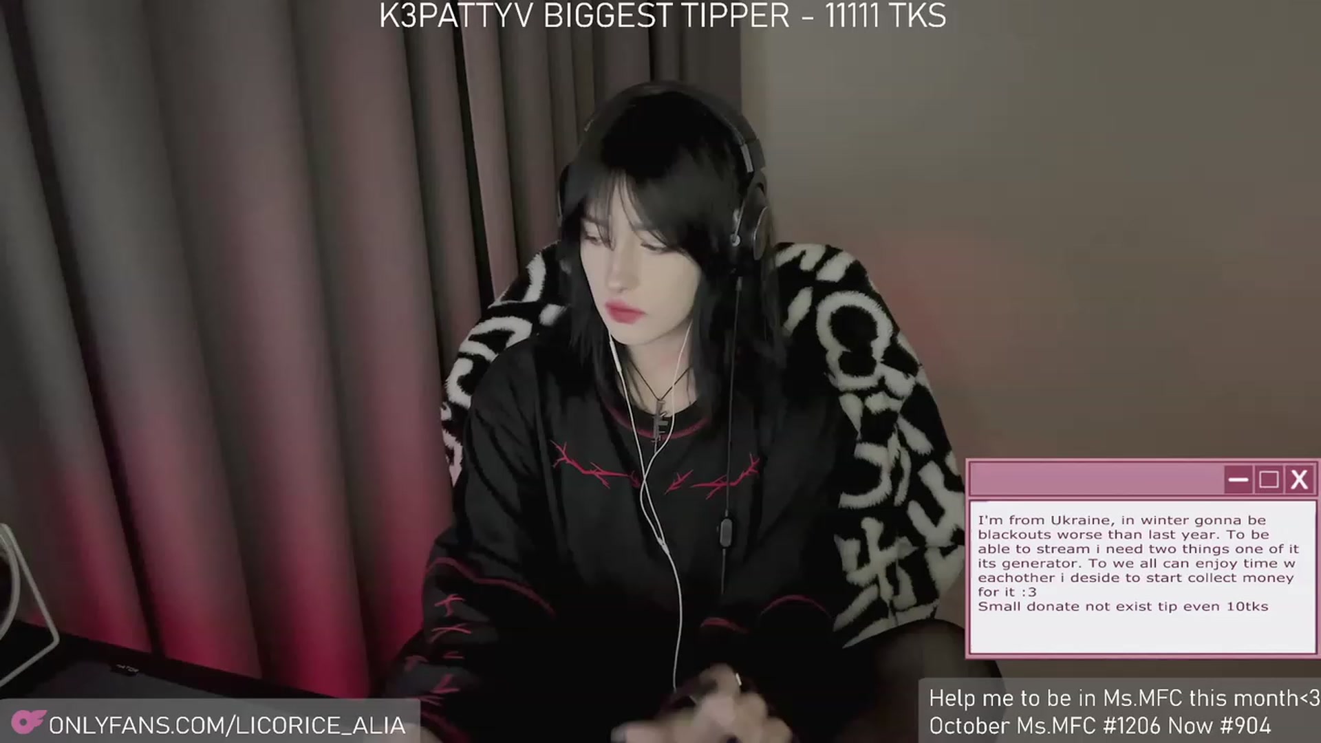 Gallery image thumbnail from Licorice_Alia's myfreecams stream on, 12/06/2023, 01:07 image 1 of 20