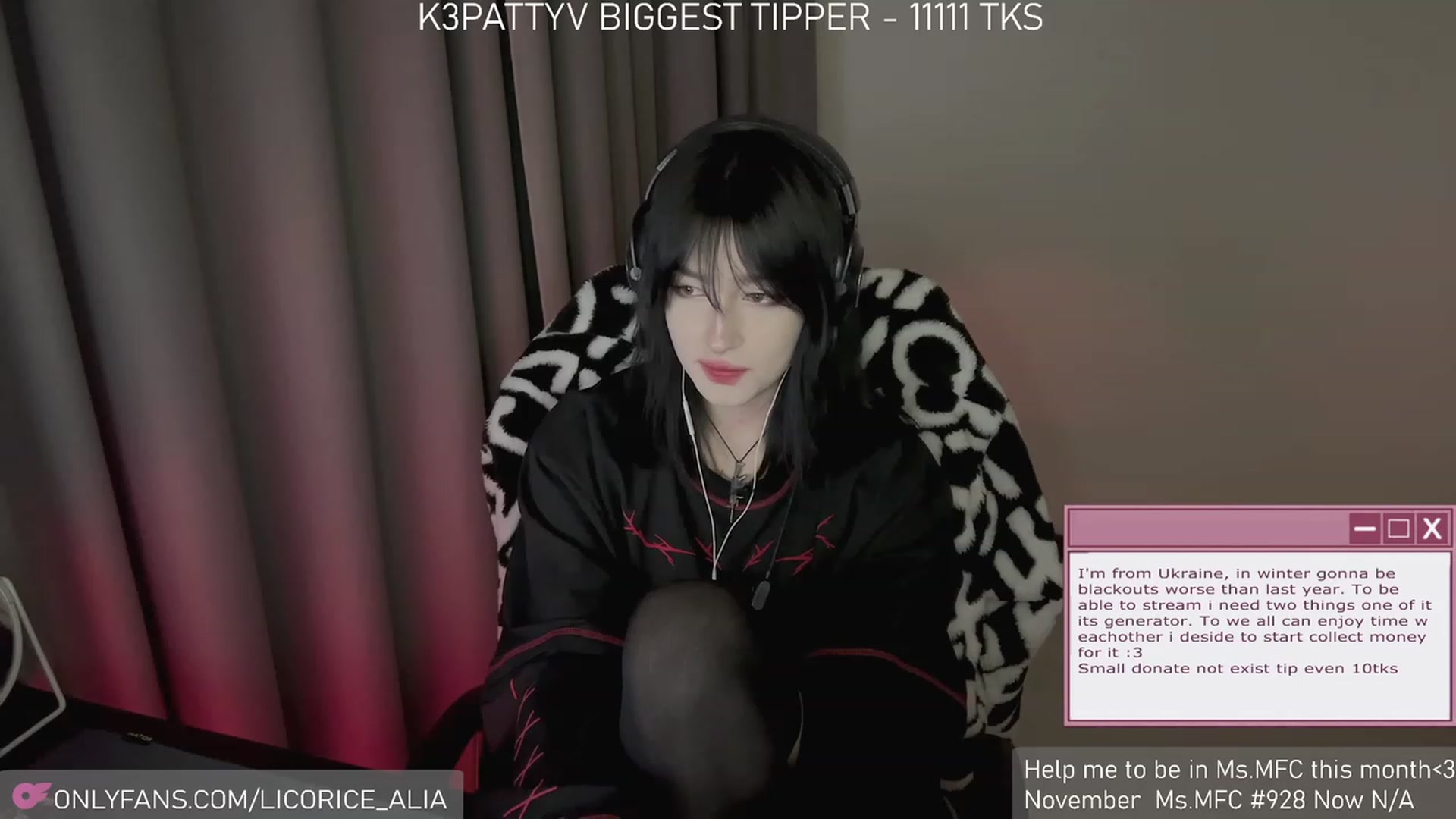 Gallery image thumbnail from Licorice_Alia's myfreecams stream on, 12/06/2023, 01:07 image 5 of 20
