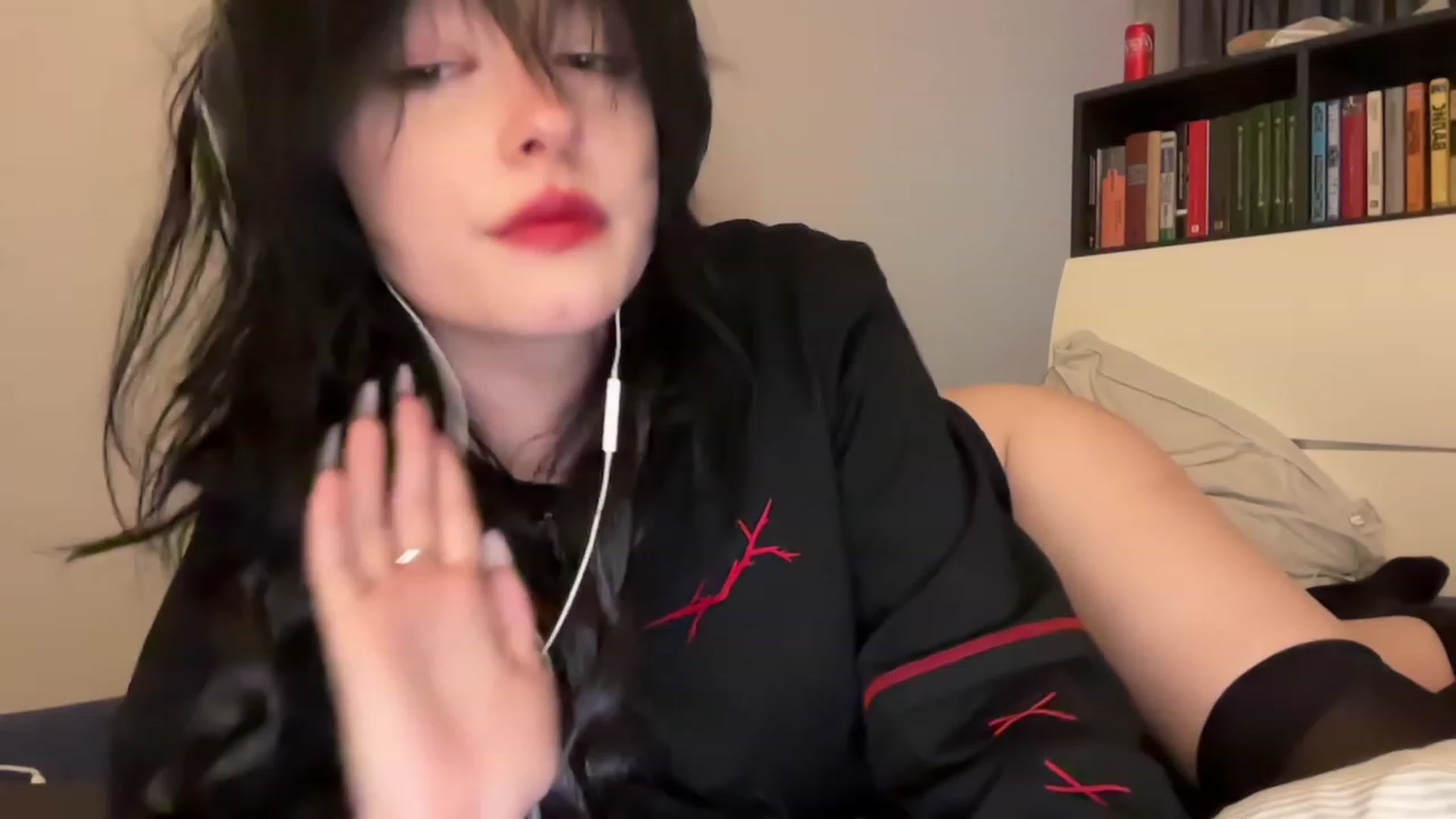 Gallery image thumbnail from Licorice_Alia's myfreecams stream on, 12/23/2023, 04:36 image 7 of 20