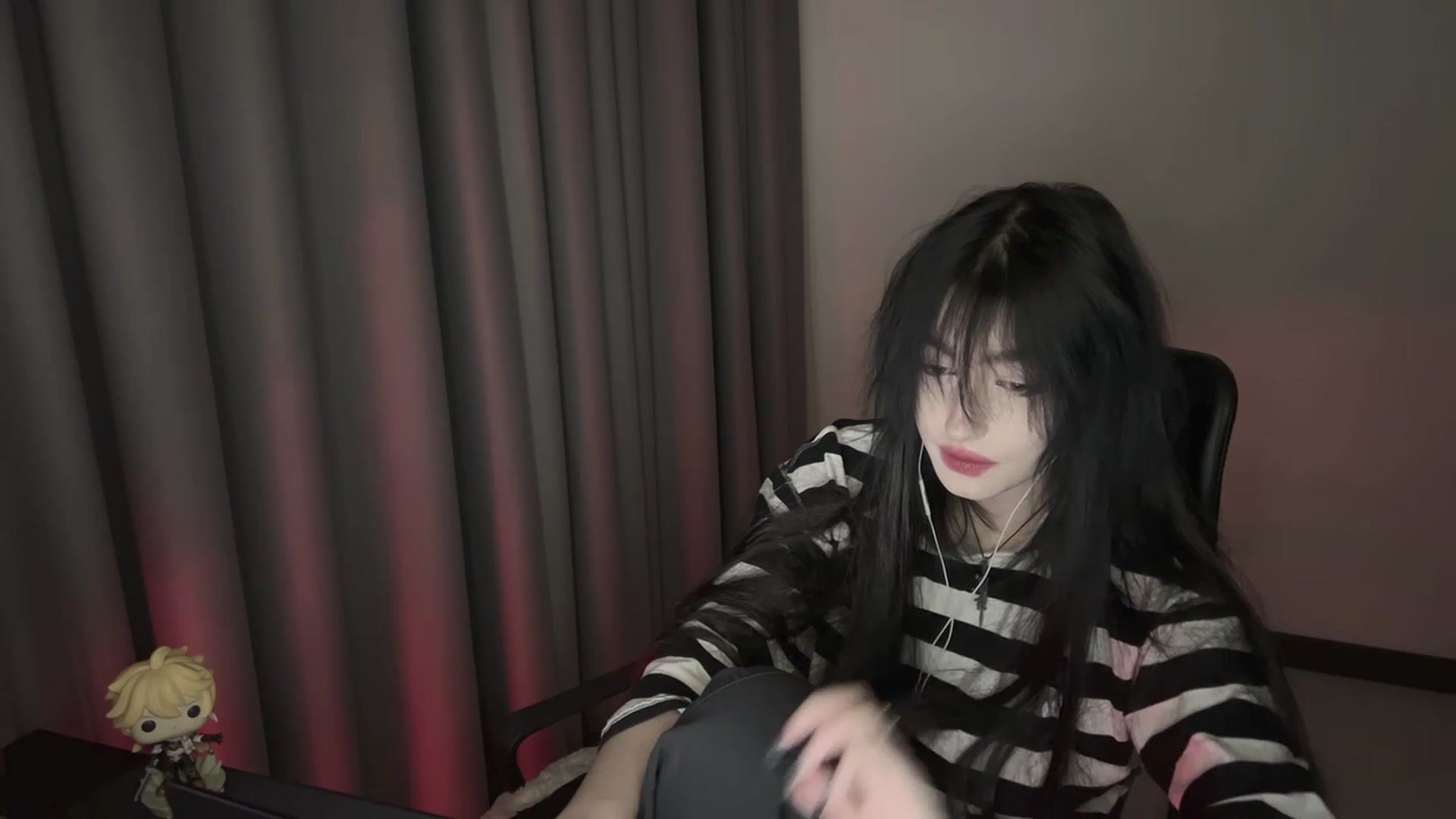 Gallery image thumbnail from Licorice_Alia's myfreecams stream on, 12/25/2023, 01:05 image 9 of 20