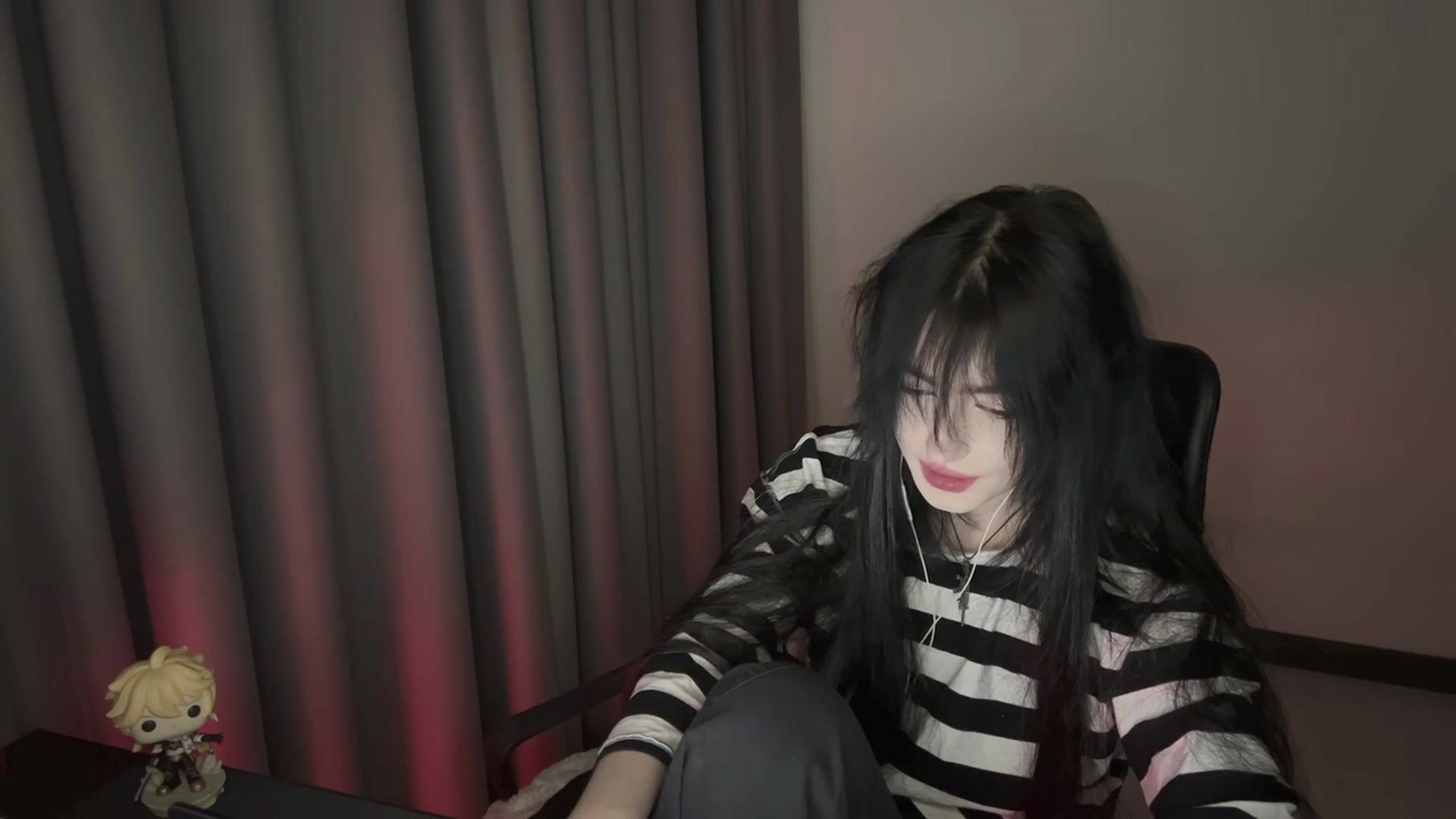 Gallery image thumbnail from Licorice_Alia's myfreecams stream on, 12/25/2023, 01:05 image 6 of 20