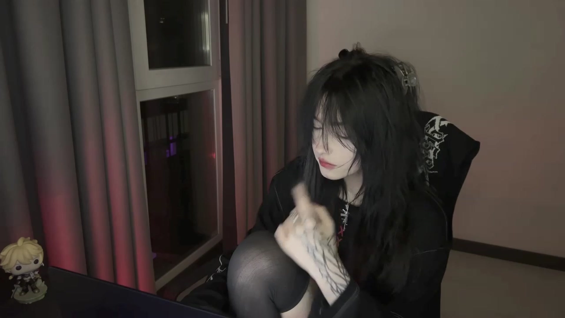 Gallery image thumbnail from Licorice_Alia's myfreecams stream on, 01/06/2024, 01:49 image 4 of 20