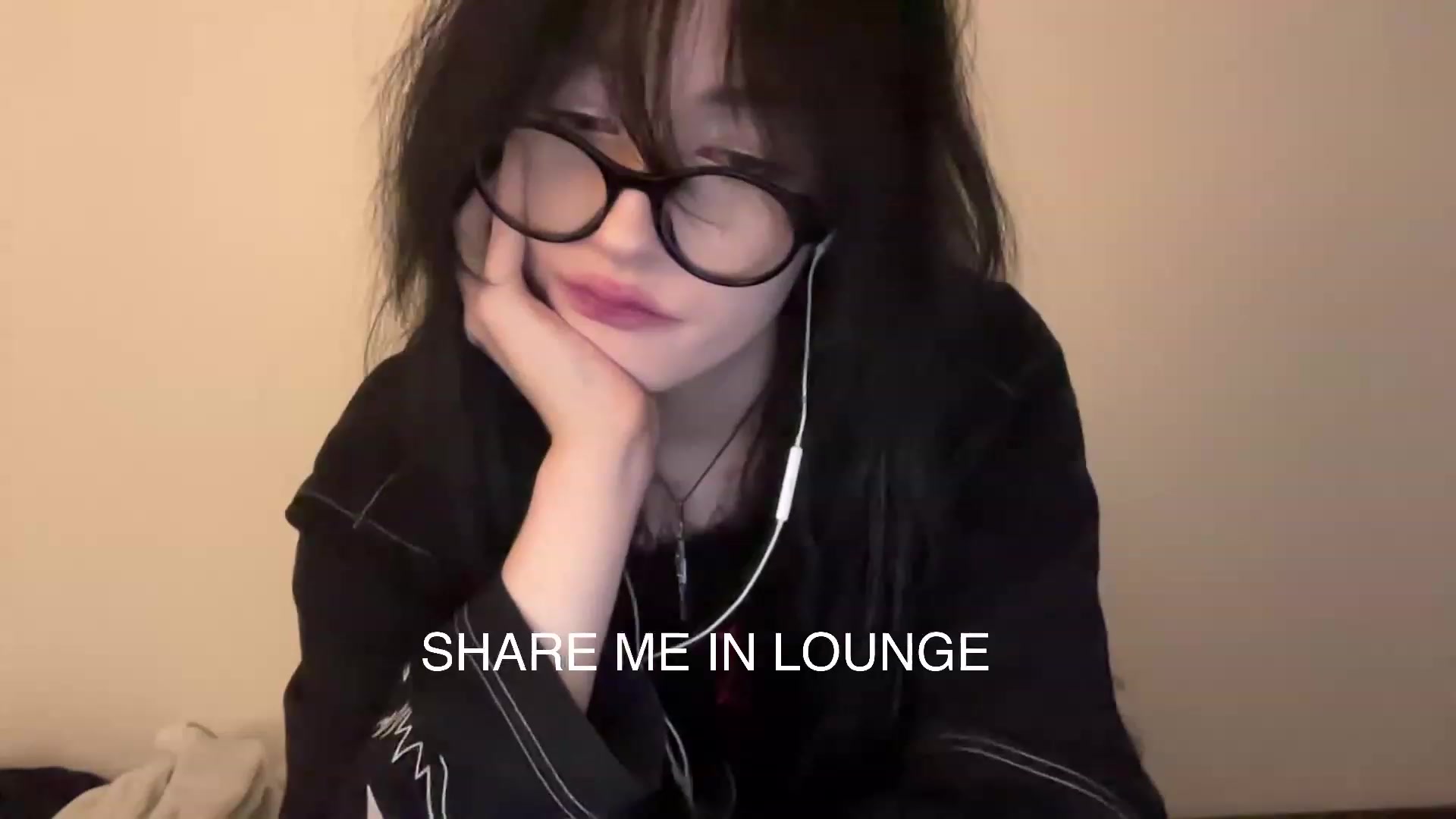 Gallery image thumbnail from Licorice_Alia's myfreecams stream on, 02/02/2024, 24:39 image 20 of 20