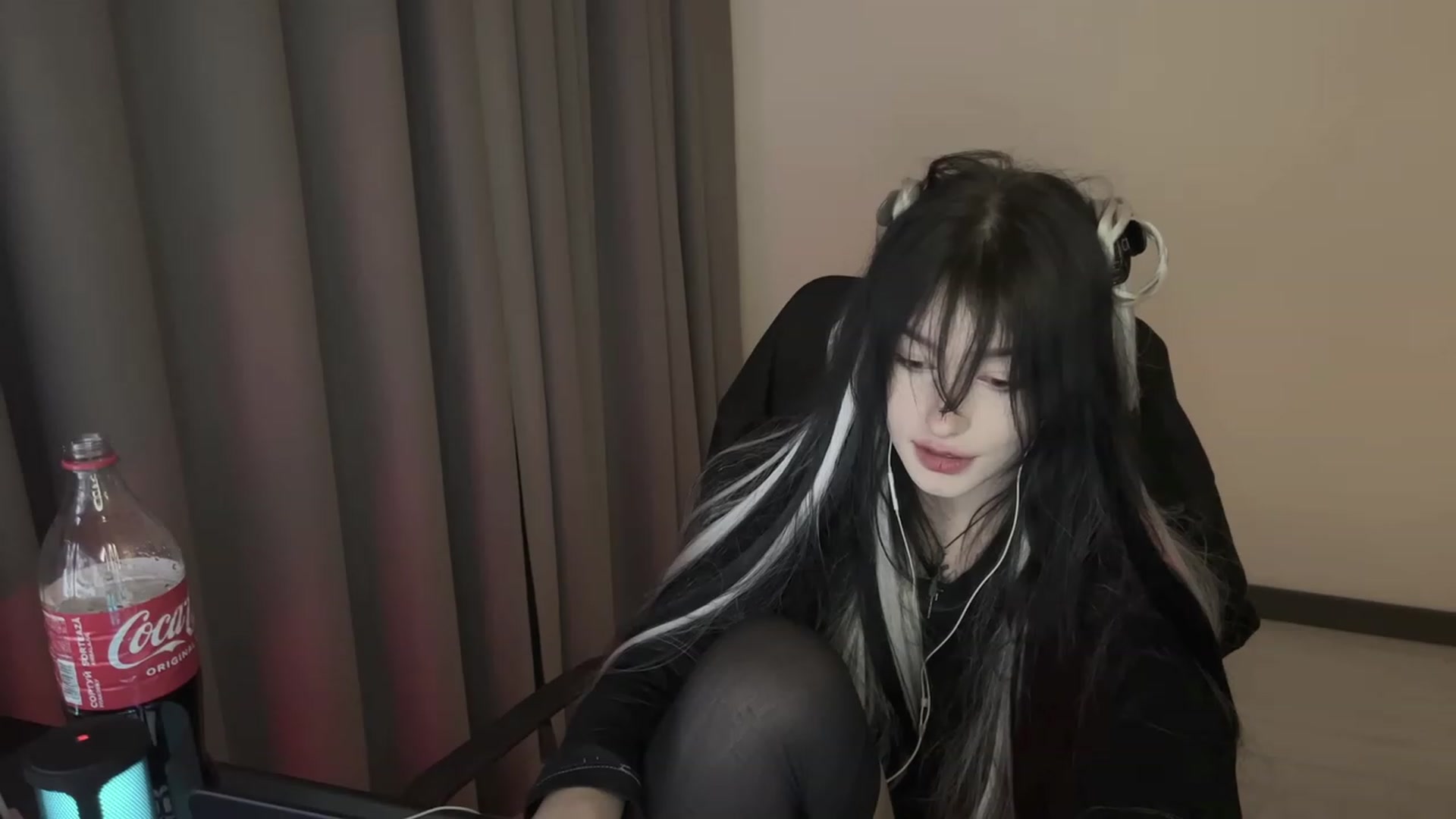 Gallery image thumbnail from Licorice_Alia's myfreecams stream on, 02/10/2024, 03:21 image 7 of 20