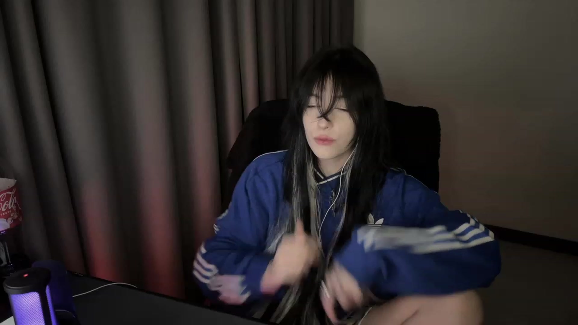 Gallery image thumbnail from Licorice_Alia's myfreecams stream on, 02/23/2024, 04:26 image 6 of 20