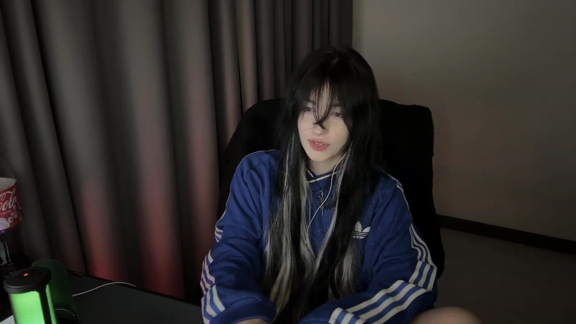 Gallery image thumbnail from Licorice_Alia's myfreecams stream on, 02/23/2024, 04:26 image 4 of 20