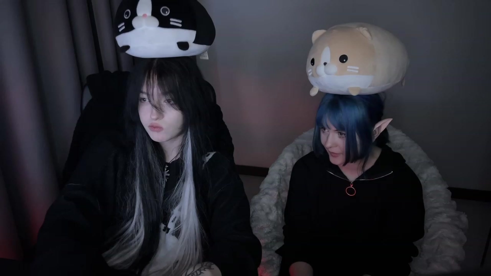 Gallery image thumbnail from Licorice_Alia's myfreecams stream on, 02/27/2024, 01:12 image 12 of 20