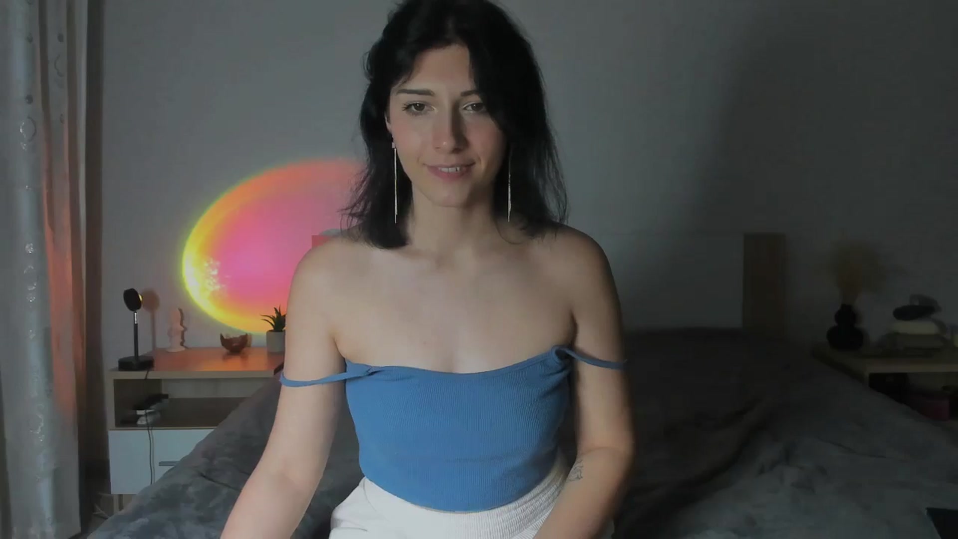 Gallery image thumbnail from LiiaLiaaaaa's myfreecams stream on, 03/31/2026, 24:47 image 5 of 20
