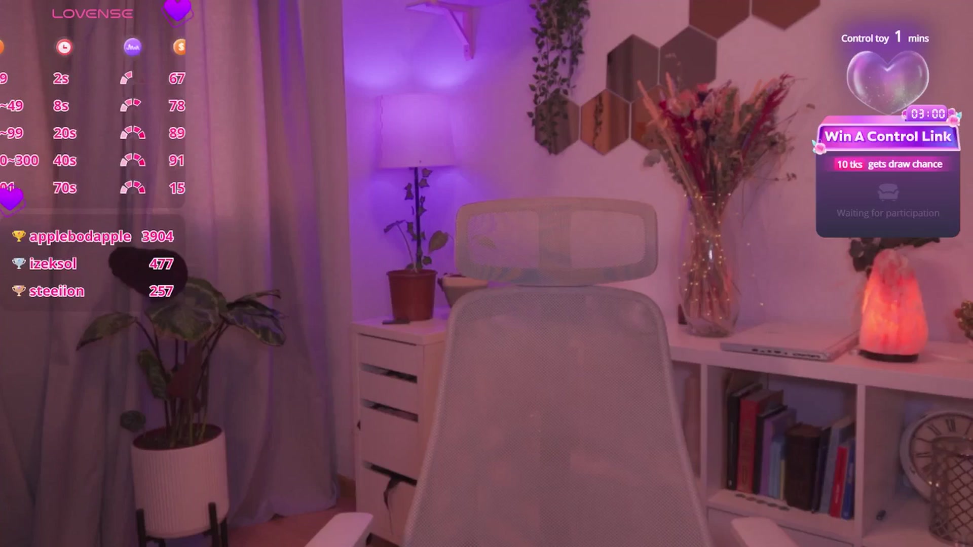 Gallery image thumbnail from Liittlebunny's myfreecams stream on, 11/27/2024, 13:21 image 16 of 20