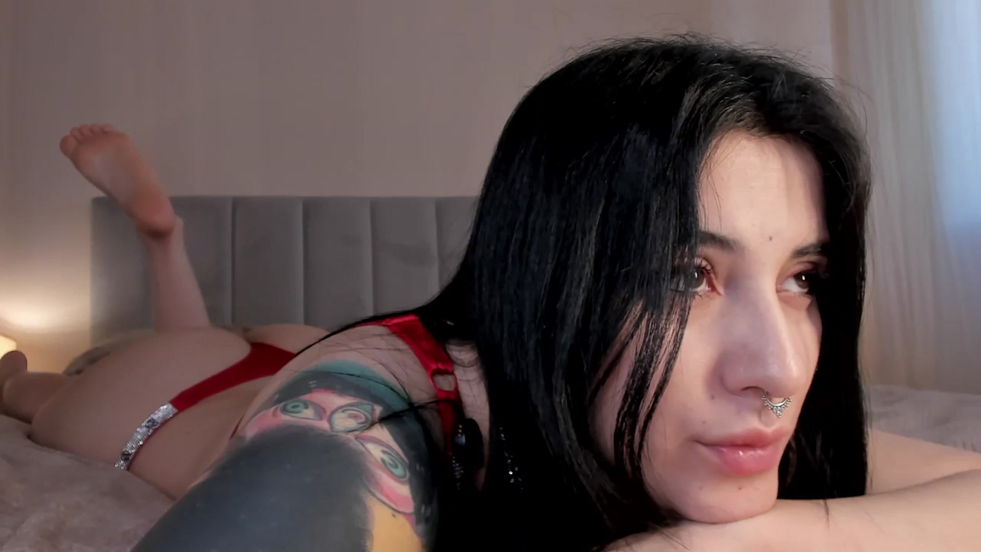 Gallery image thumbnail from Liittlebunny's myfreecams stream on, 05/04/2026, 14:53 image 13 of 20