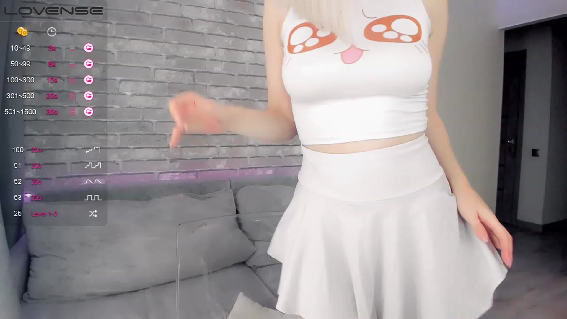 Gallery image thumbnail from LikaLighttt's myfreecams stream on, 12/06/2022, 07:05 image 12 of 20