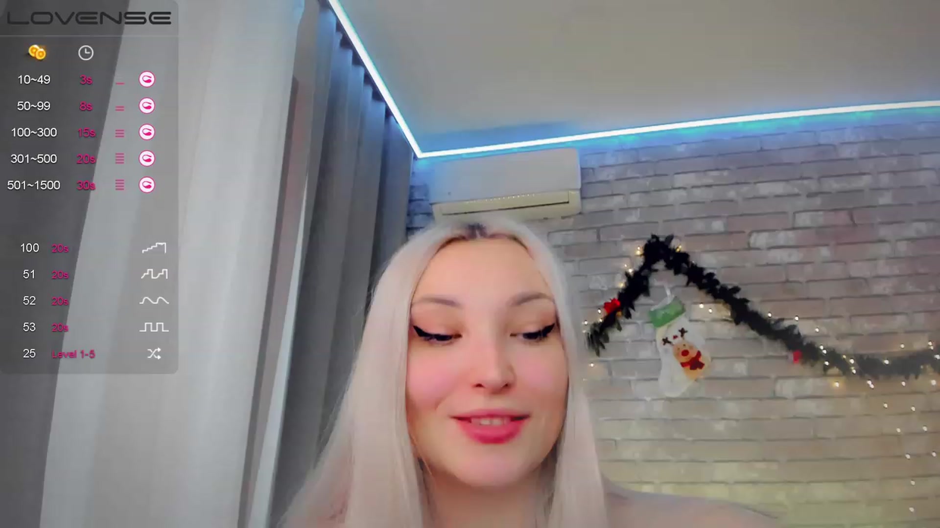 Gallery image thumbnail from LikaLighttt's myfreecams stream on, 12/20/2022, 03:59 image 1 of 20