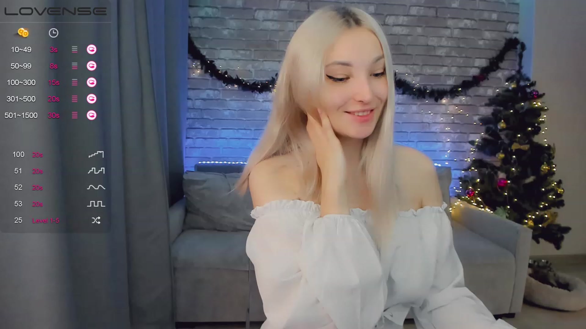 Gallery image thumbnail from LikaLighttt's myfreecams stream on, 01/03/2023, 04:46 image 4 of 20