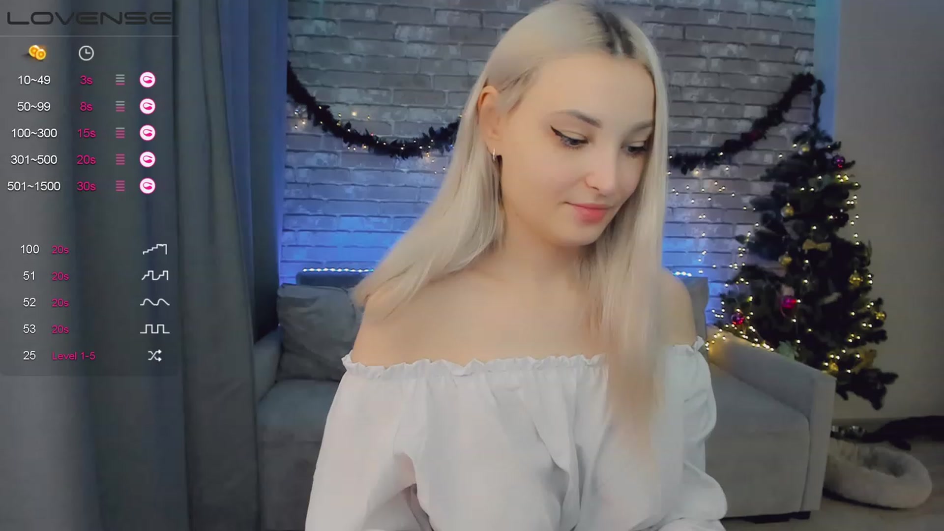 Gallery image thumbnail from LikaLighttt's myfreecams stream on, 01/03/2023, 04:46 image 11 of 20