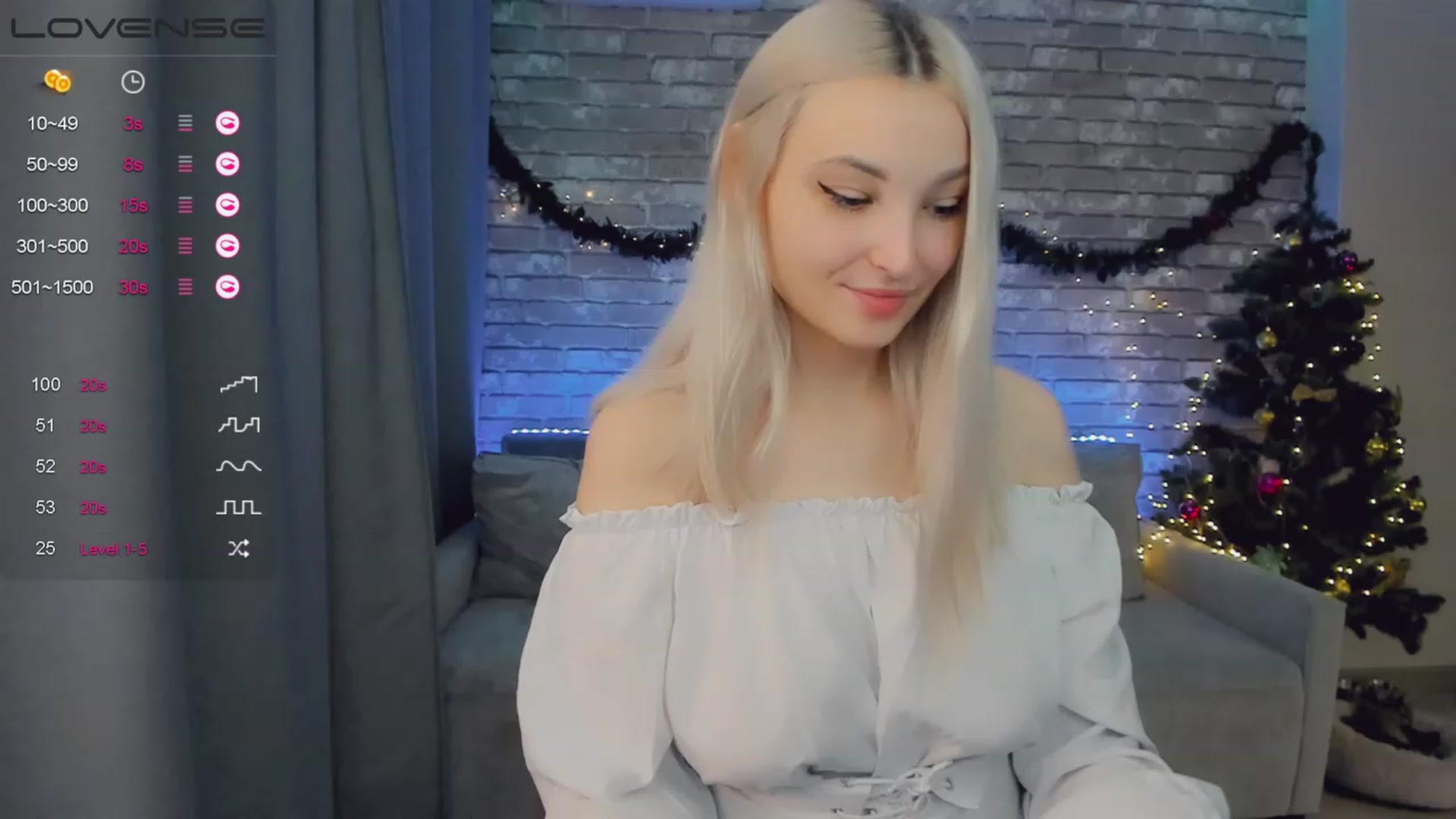 Gallery image thumbnail from LikaLighttt's myfreecams stream on, 01/03/2023, 04:46 image 6 of 20