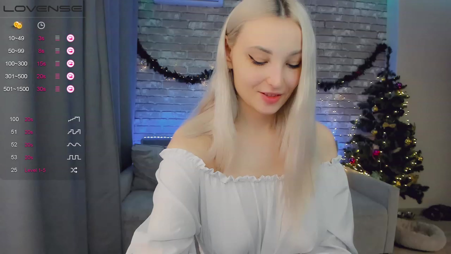 Gallery image thumbnail from LikaLighttt's myfreecams stream on, 01/03/2023, 04:46 image 13 of 20