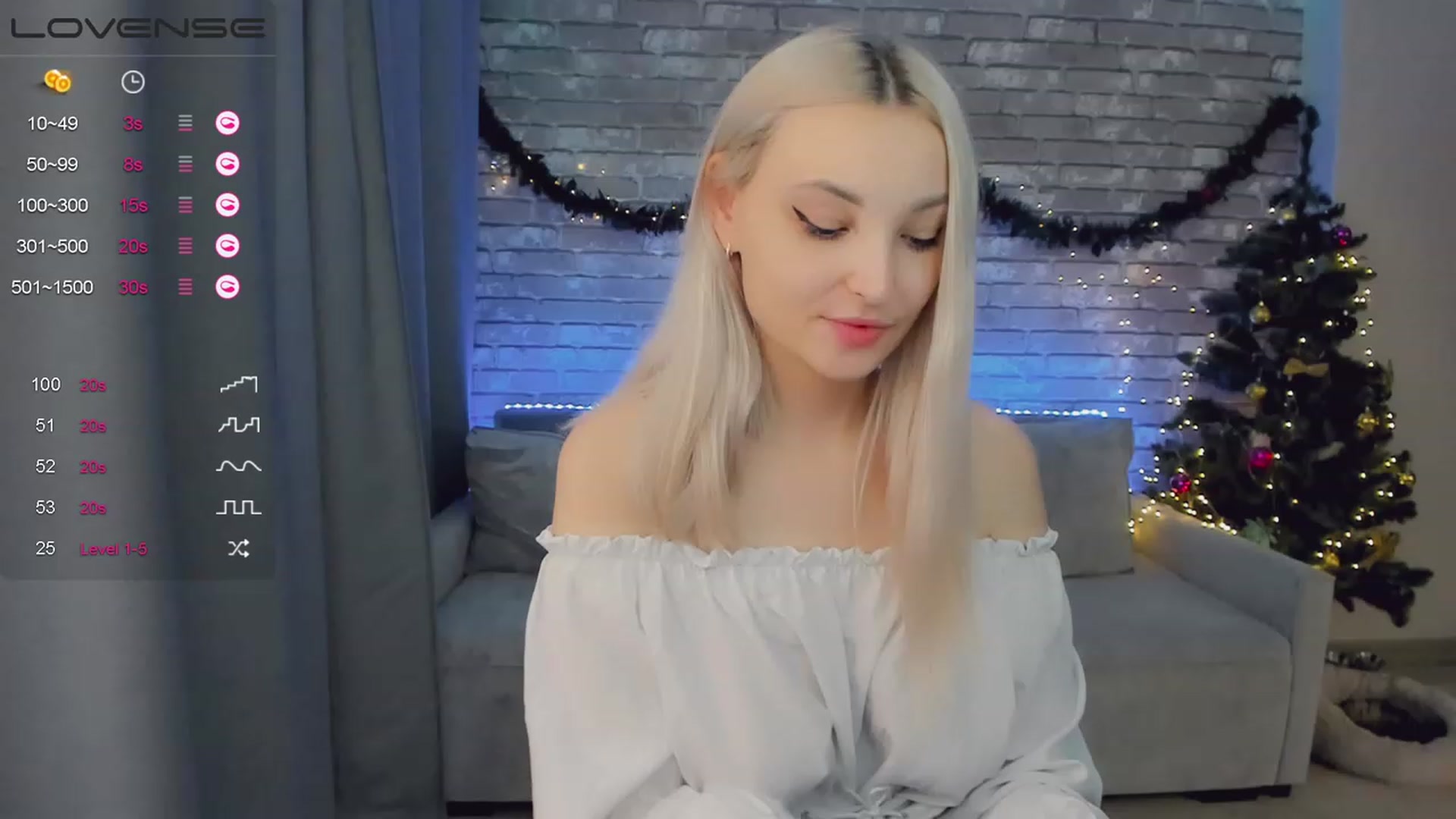 Gallery image thumbnail from LikaLighttt's myfreecams stream on, 01/03/2023, 07:13 image 19 of 20