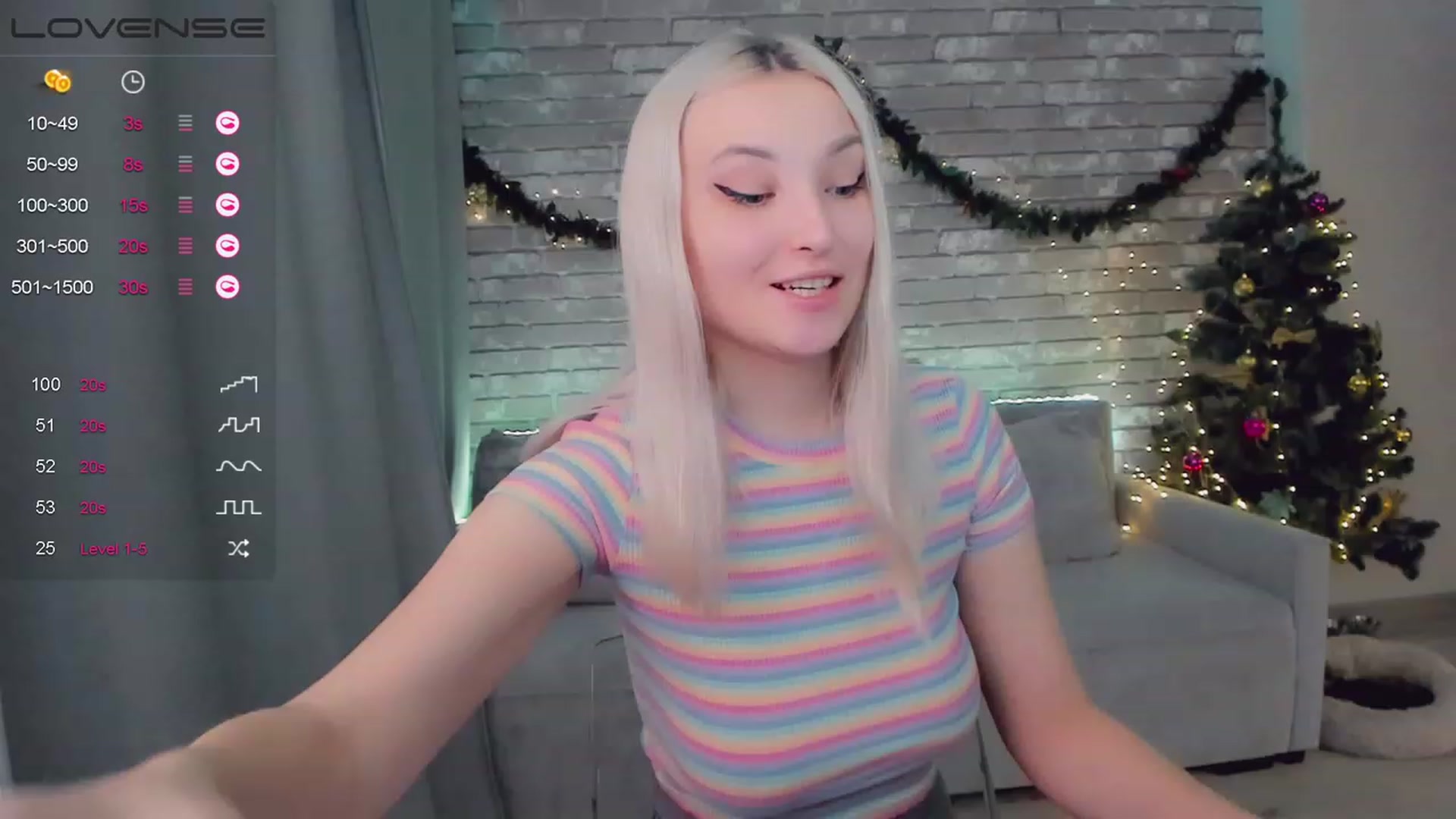 Gallery image thumbnail from LikaLighttt's myfreecams stream on, 01/04/2023, 03:27 image 11 of 20