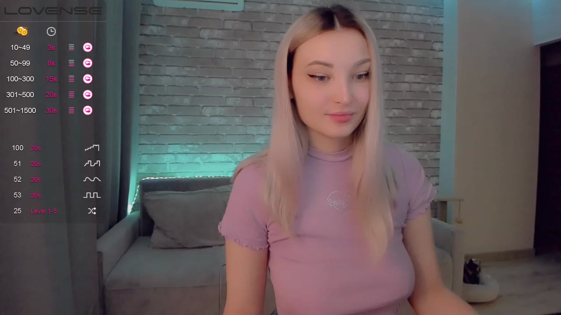 Gallery image thumbnail from LikaLighttt's myfreecams stream on, 02/01/2023, 03:24 image 5 of 20