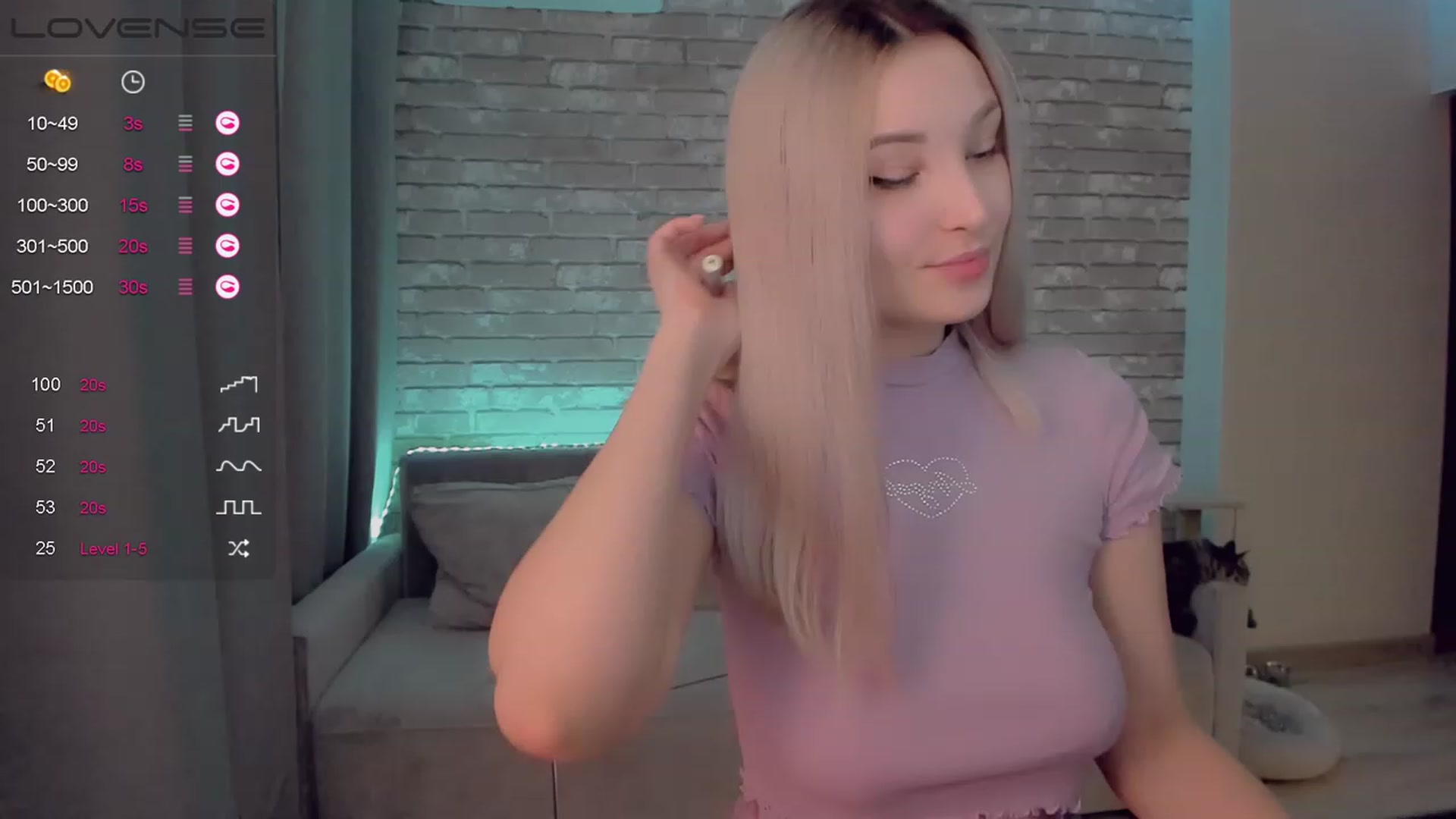 Gallery image thumbnail from LikaLighttt's myfreecams stream on, 02/01/2023, 03:24 image 1 of 20