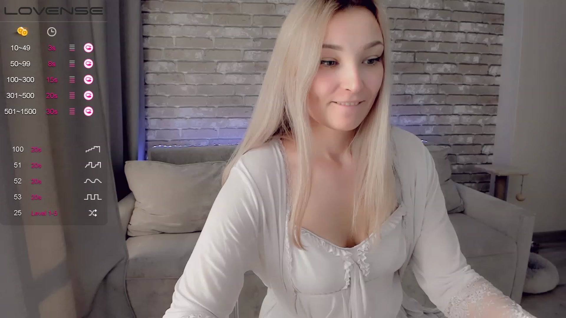 Gallery image thumbnail from LikaLighttt's myfreecams stream on, 02/03/2023, 07:05 image 6 of 20