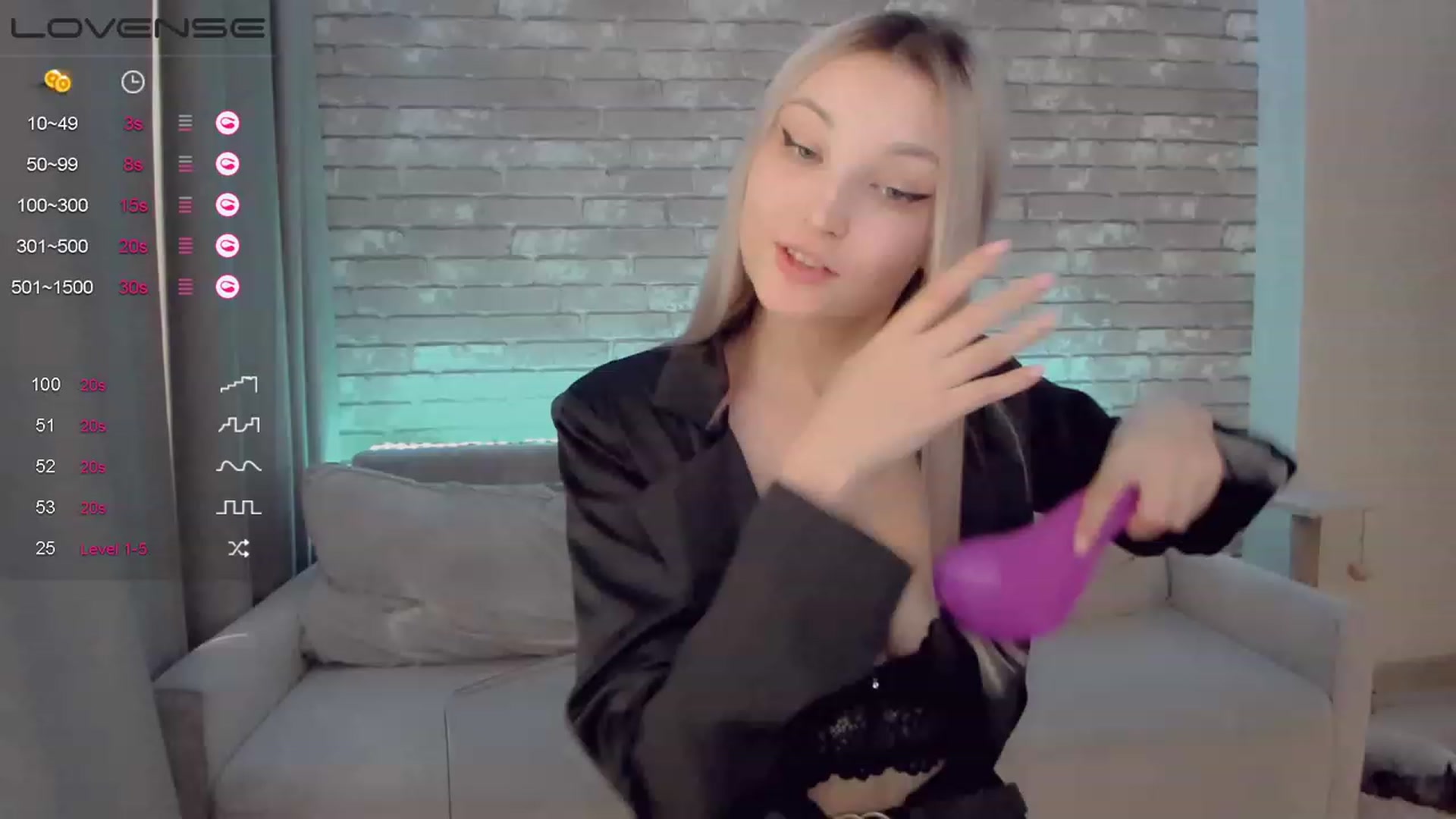 Gallery image thumbnail from LikaLighttt's myfreecams stream on, 02/04/2023, 09:23 image 10 of 20