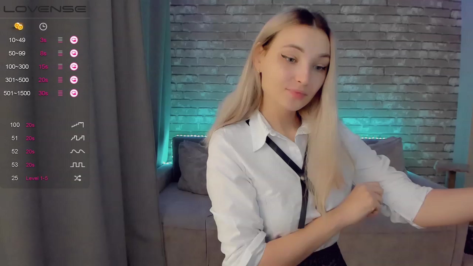 Gallery image thumbnail from LikaLighttt's myfreecams stream on, 02/20/2023, 03:22 image 5 of 20