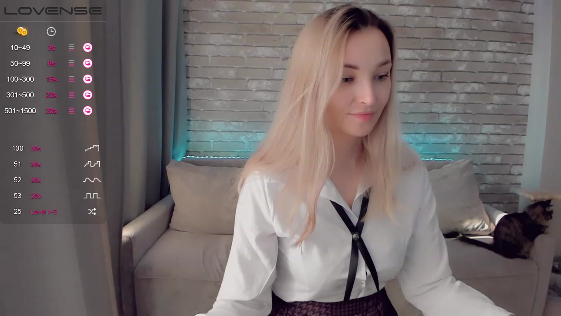 Gallery image thumbnail from LikaLighttt's myfreecams stream on, 02/20/2023, 05:28 image 11 of 20