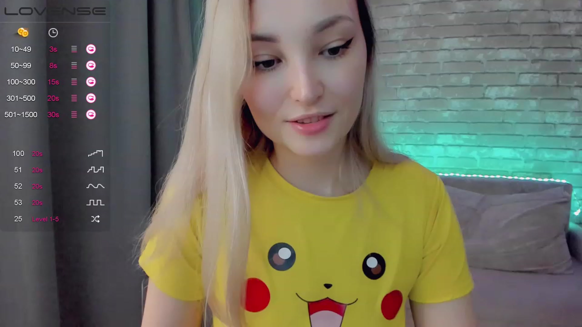 Gallery image thumbnail from LikaLighttt's myfreecams stream on, 03/02/2023, 03:27 image 19 of 20