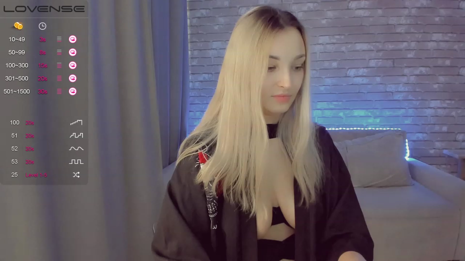 Gallery image thumbnail from LikaLighttt's myfreecams stream on, 03/10/2023, 05:34 image 7 of 20