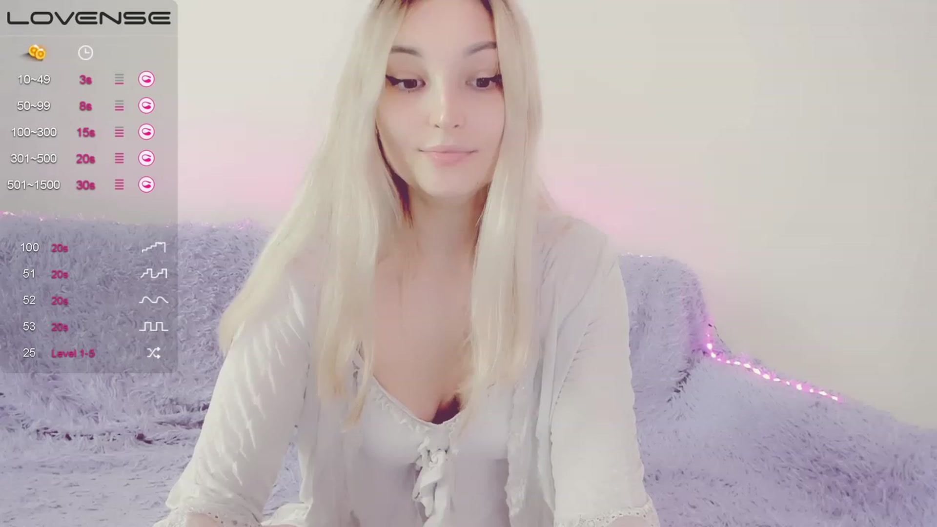 Gallery image thumbnail from LikaLighttt's myfreecams stream on, 04/08/2023, 04:37 image 13 of 20