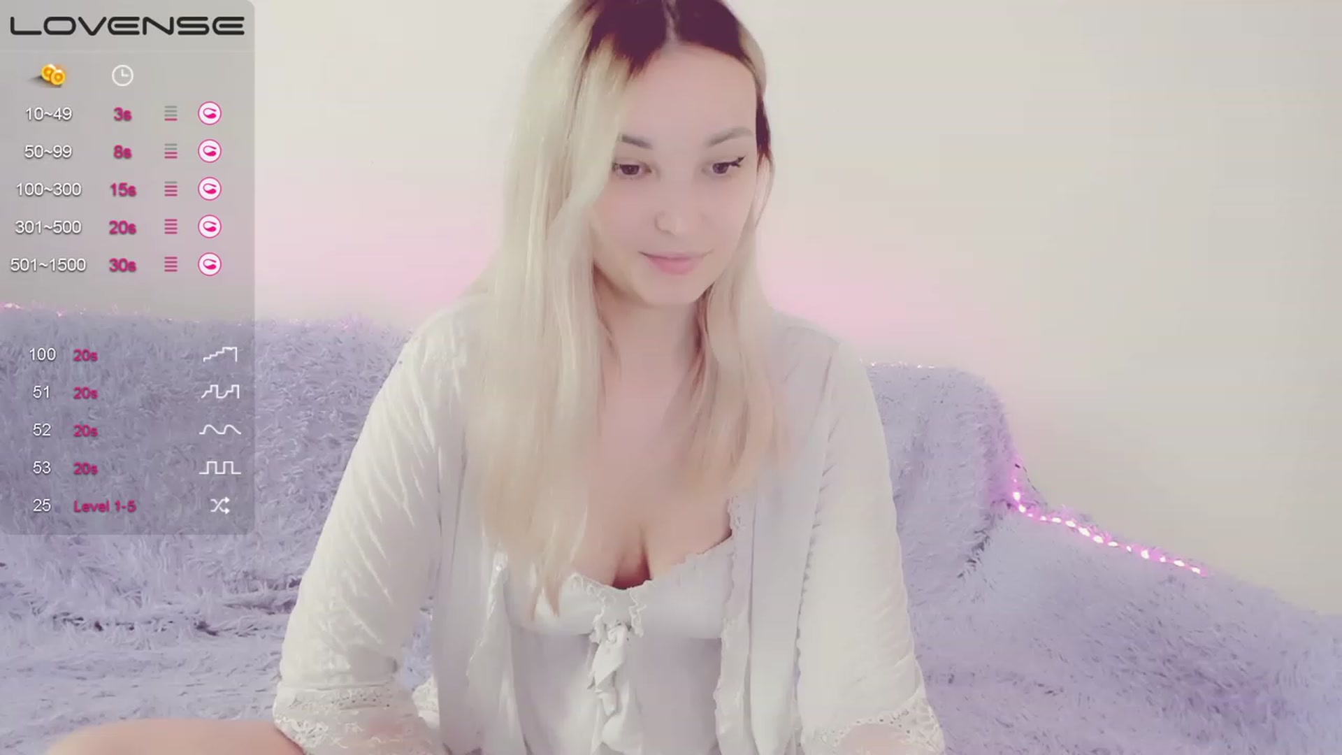 Gallery image thumbnail from LikaLighttt's myfreecams stream on, 04/08/2023, 04:37 image 6 of 20