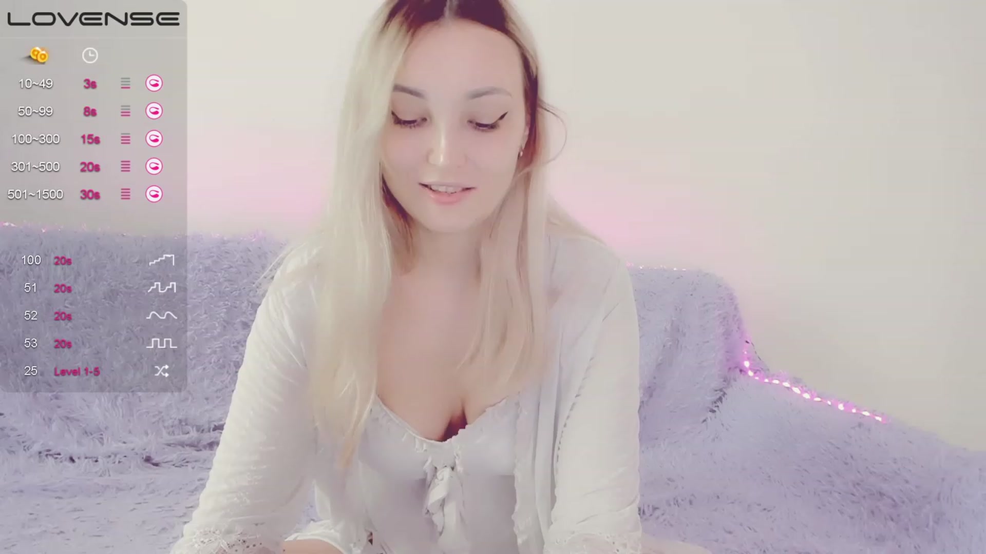 Gallery image thumbnail from LikaLighttt's myfreecams stream on, 04/08/2023, 04:37 image 11 of 20