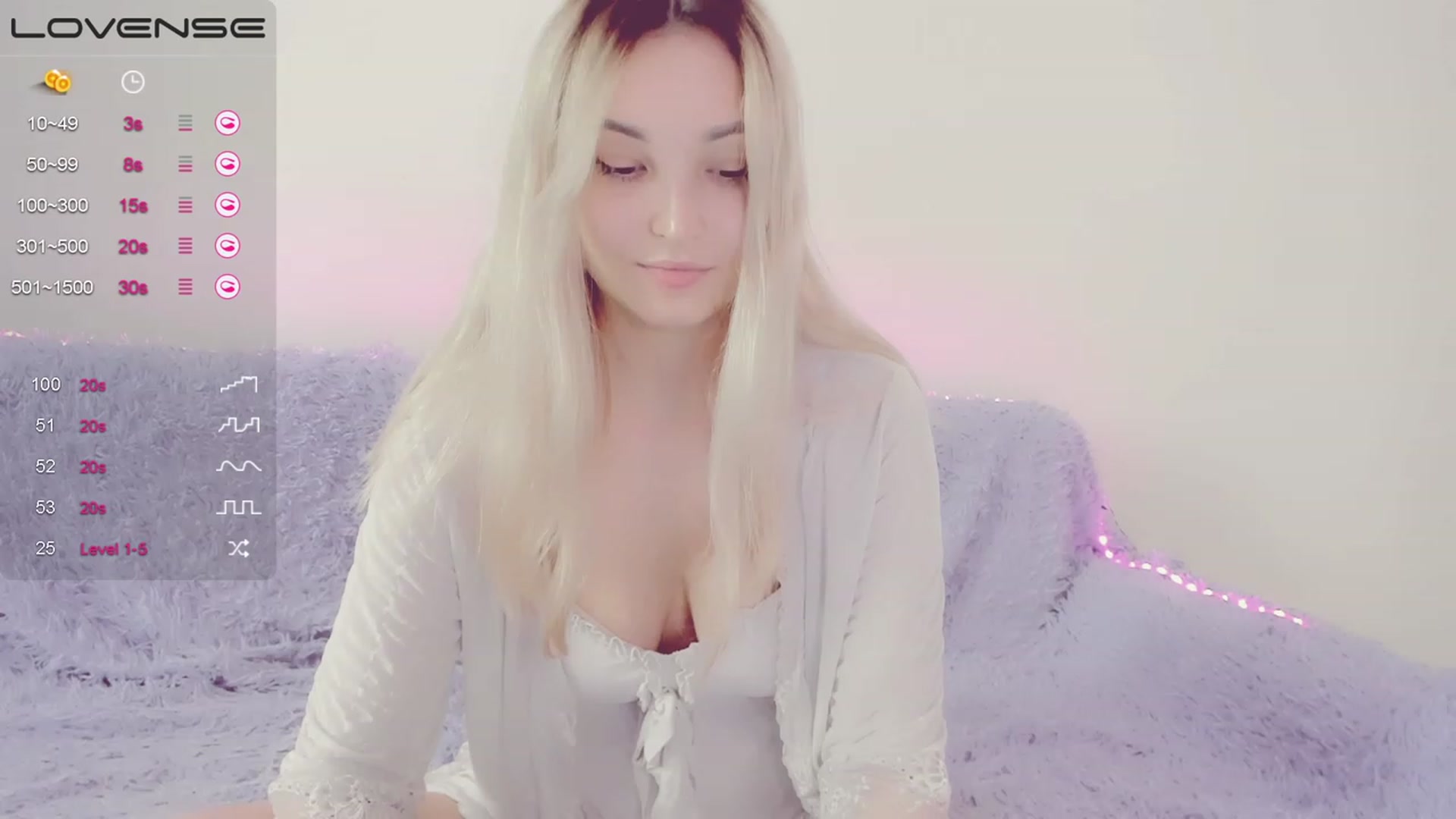 Gallery image thumbnail from LikaLighttt's myfreecams stream on, 04/08/2023, 04:37 image 3 of 20