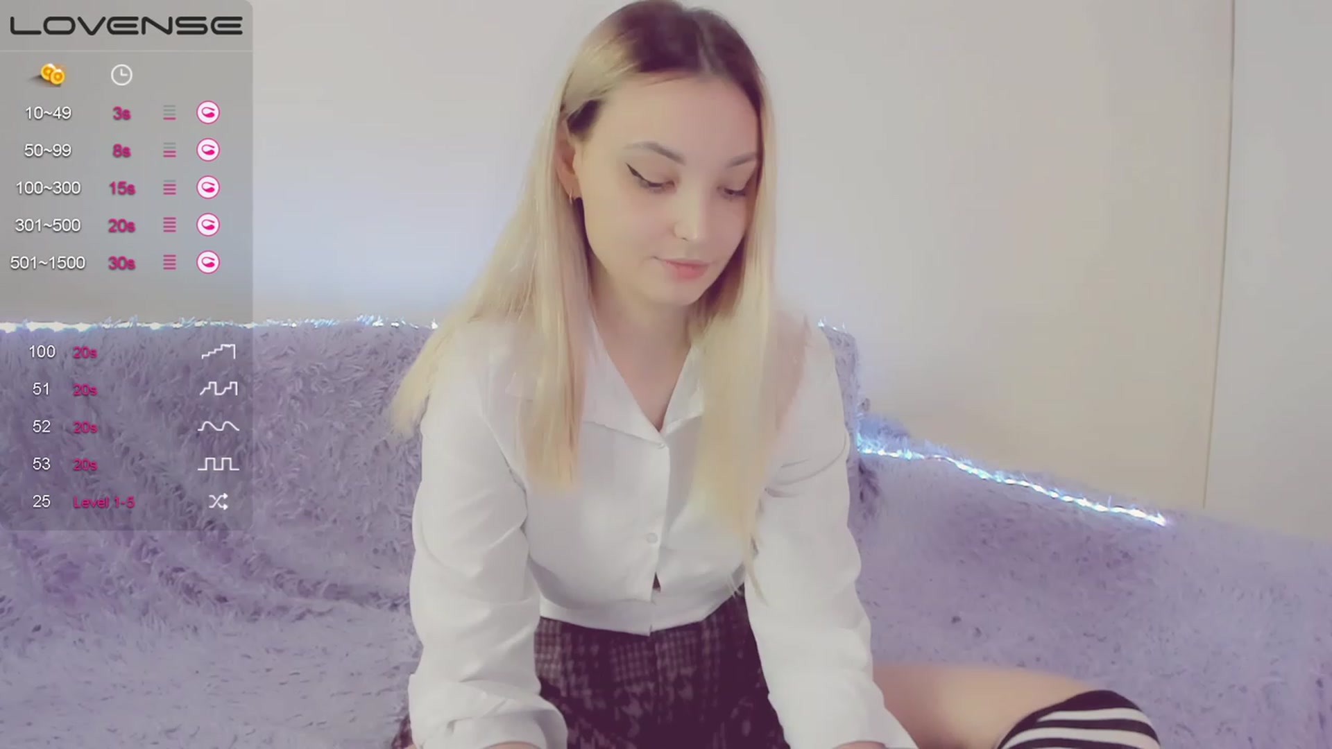 Gallery image thumbnail from LikaLighttt's myfreecams stream on, 04/12/2023, 04:40 image 2 of 20