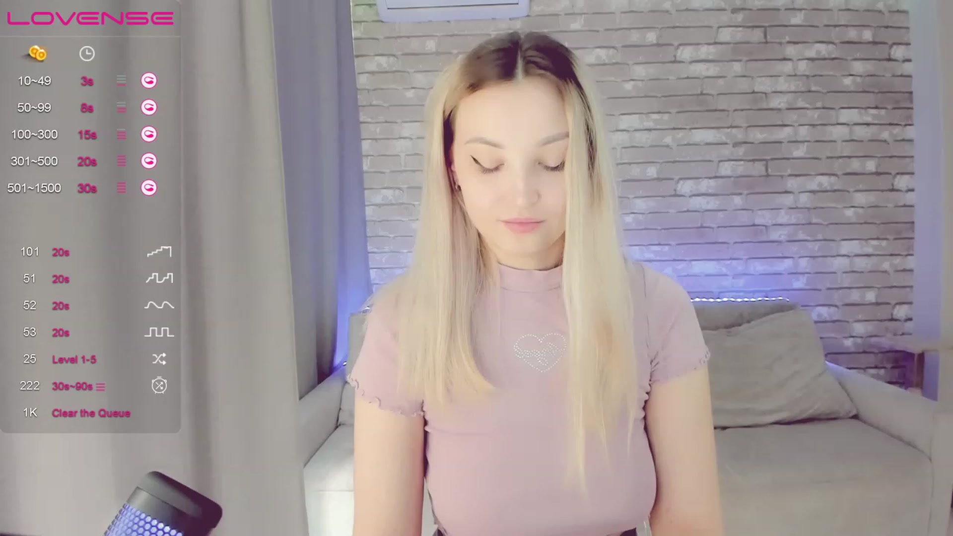 Gallery image thumbnail from LikaLighttt's myfreecams stream on, 04/22/2023, 03:27 image 10 of 20