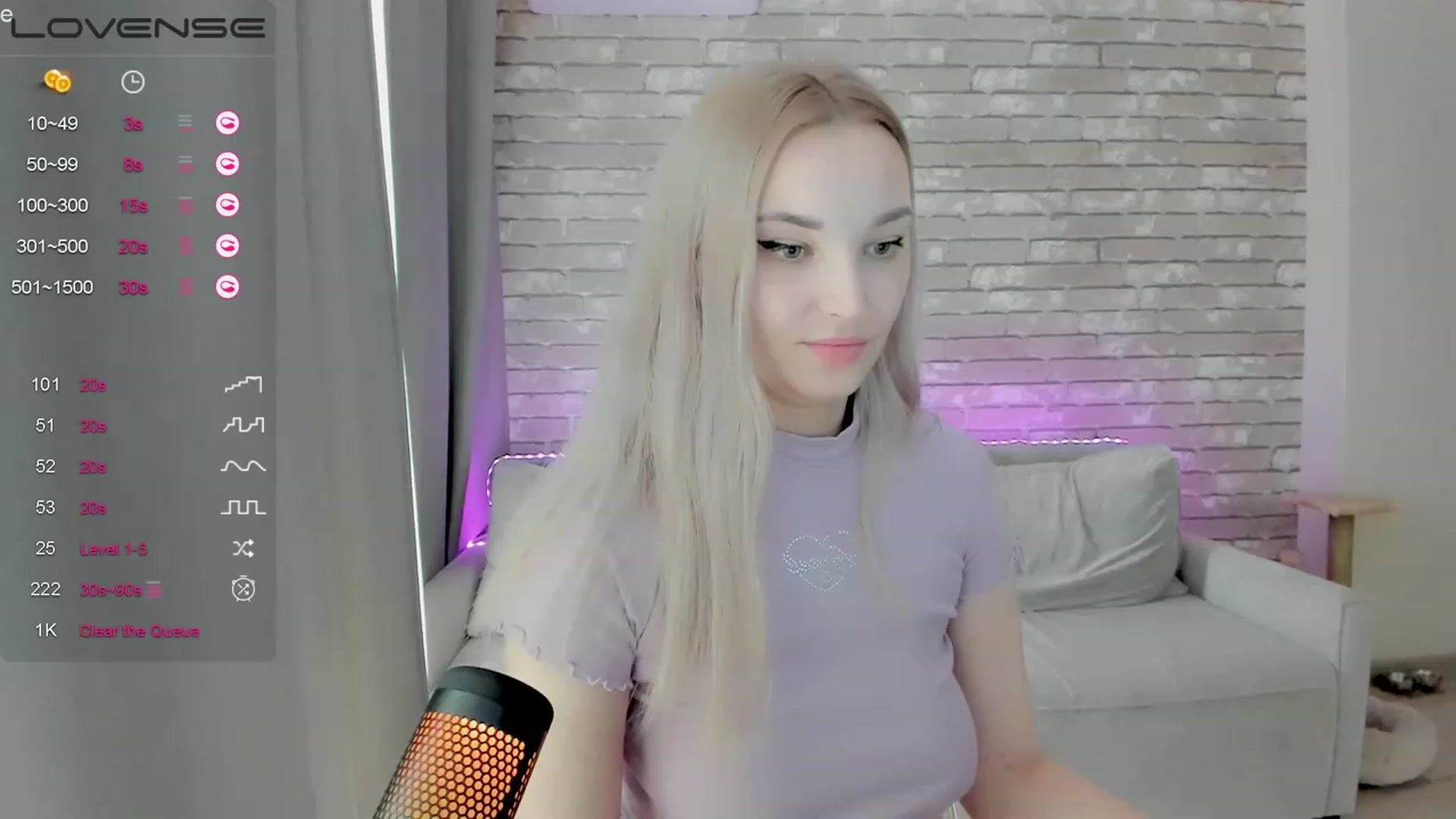 Gallery image thumbnail from LikaLighttt's myfreecams stream on, 05/04/2023, 05:31 image 15 of 20