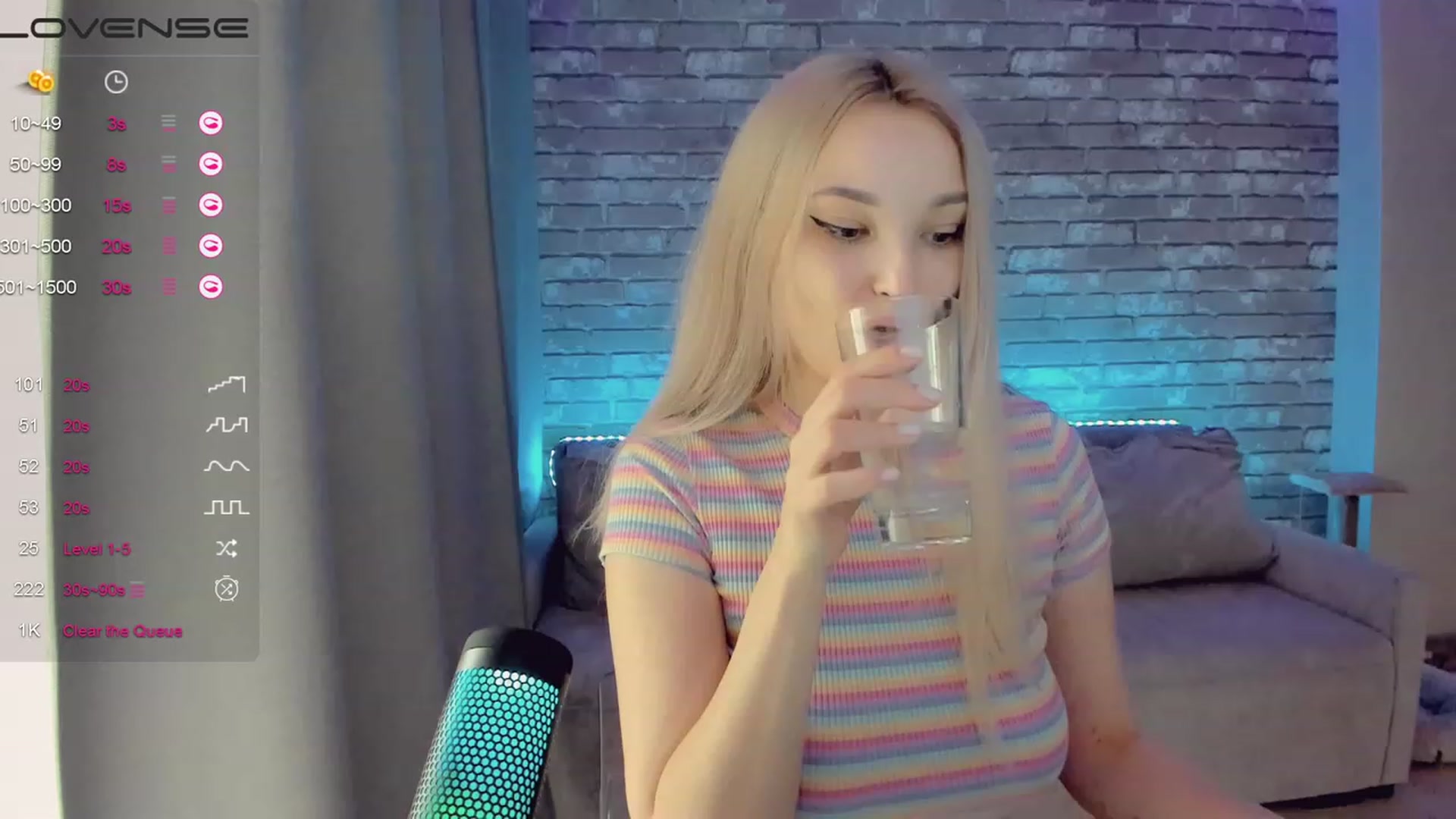 Gallery image thumbnail from LikaLighttt's myfreecams stream on, 05/15/2023, 06:09 image 7 of 20