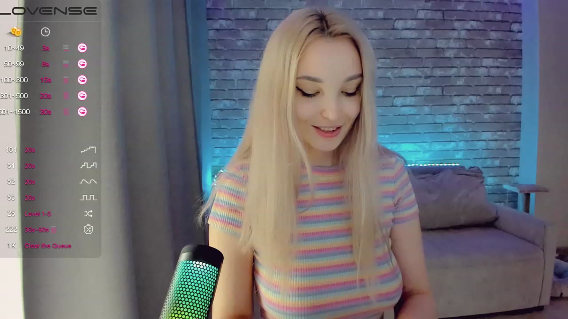 Gallery image thumbnail from LikaLighttt's myfreecams stream on, 05/15/2023, 06:09 image 10 of 20