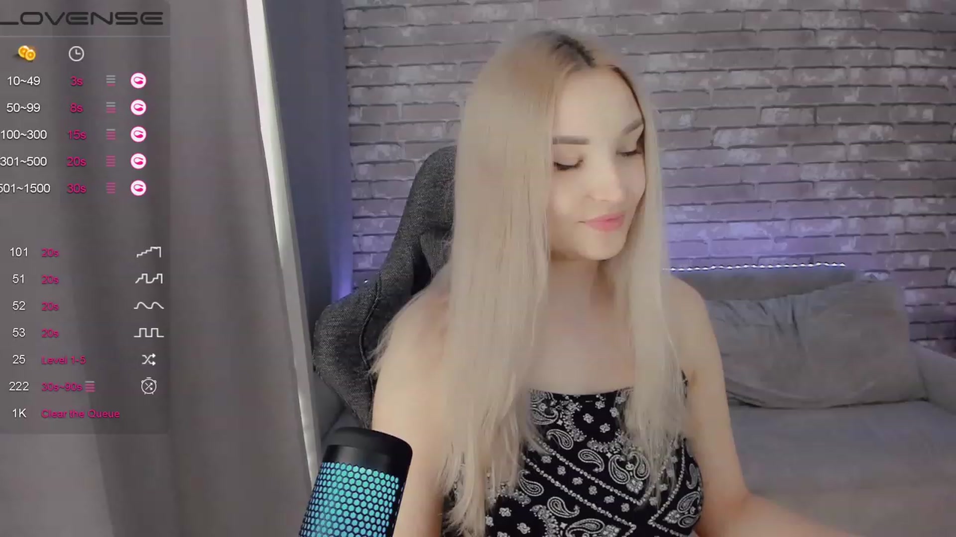 Gallery image thumbnail from LikaLighttt's myfreecams stream on, 05/23/2023, 03:28 image 19 of 20